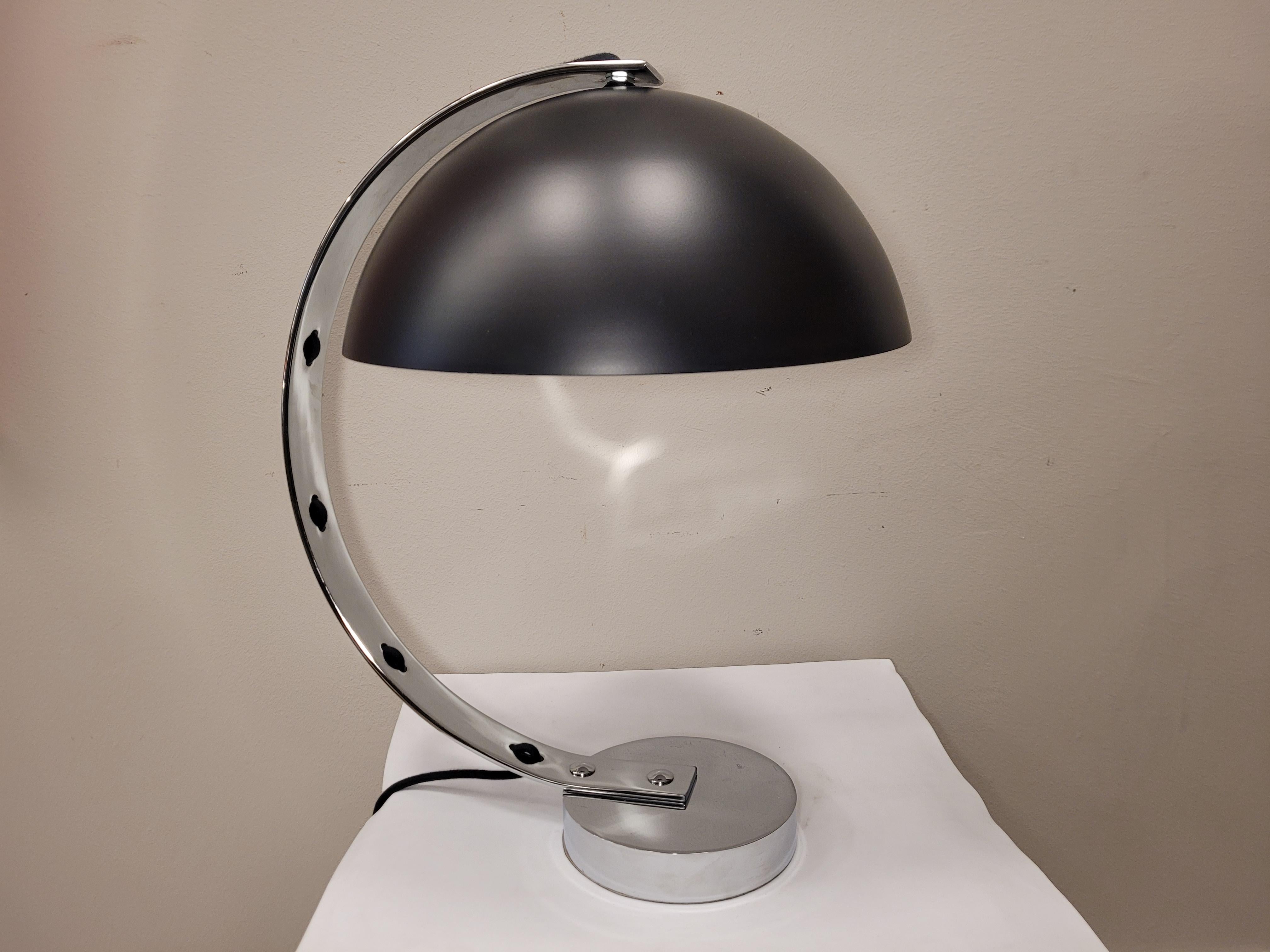 Lampe de bureau noire de style Art Déco, Angleterre, aluminium, acier en vente 9