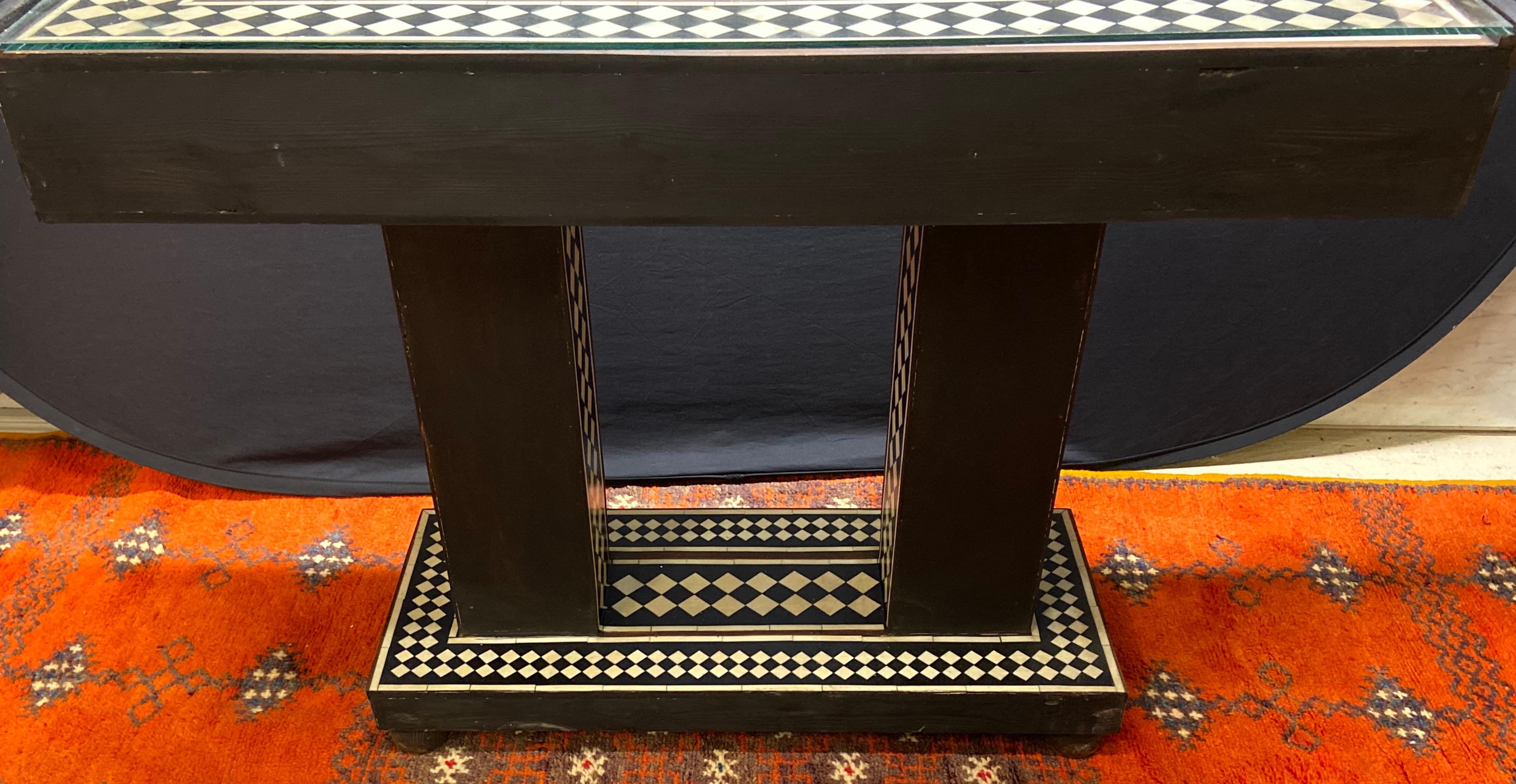 Art Deco Style Black and White Console Table and Mirror in Diamond Pattern 8