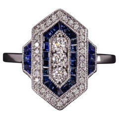 Anillo de diamantes y zafiros azules estilo Art Déco