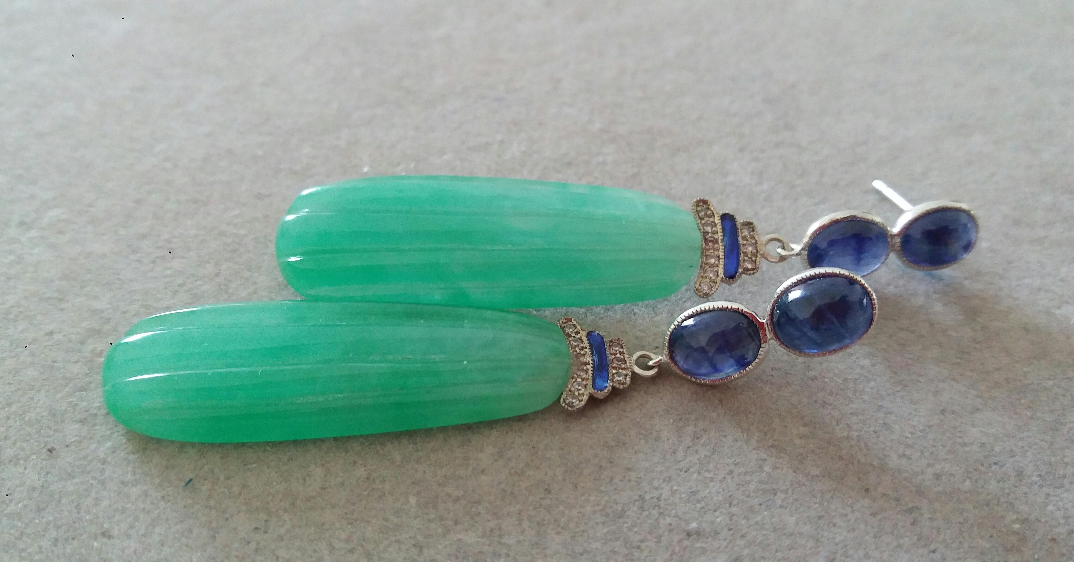 Art Deco Style Blue Sapphires Enamel Gold Diamonds Carved Jade Dangle Earrings In Good Condition For Sale In Bangkok, TH