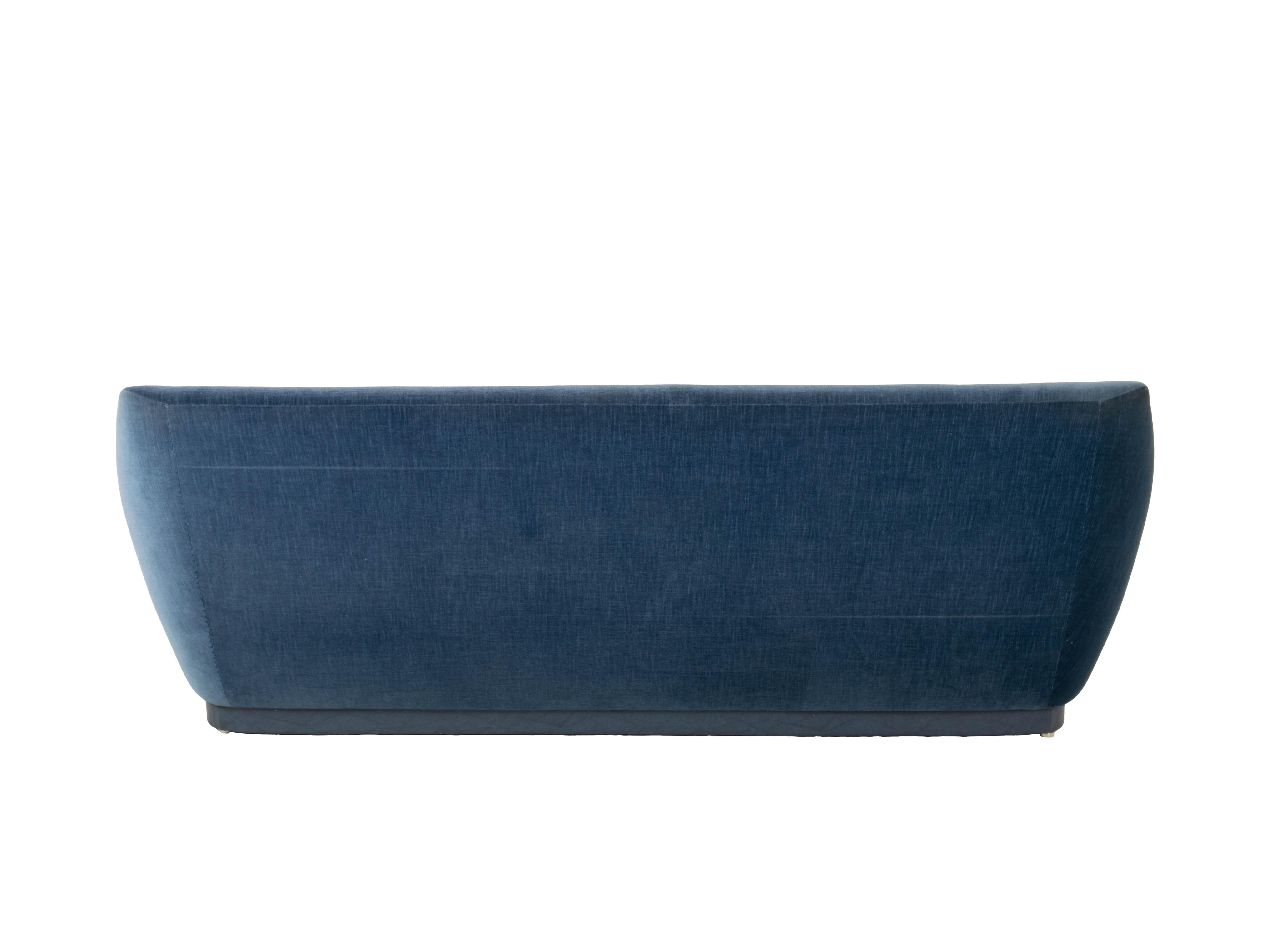 blue velvet couch styling