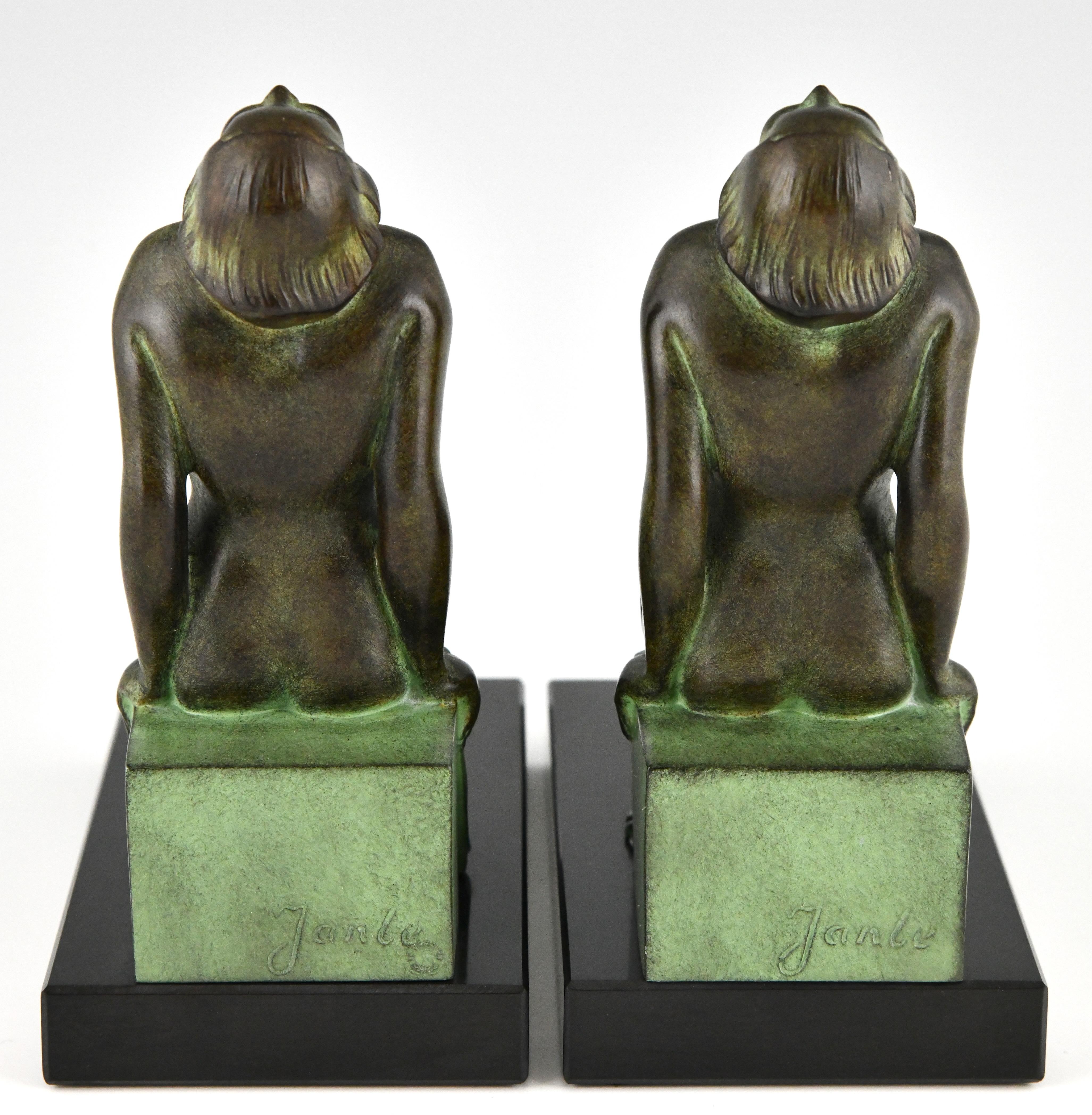 Art Deco style bookends seated nudes Insouciance Janle for Max Le Verrier. In New Condition For Sale In Antwerp, BE
