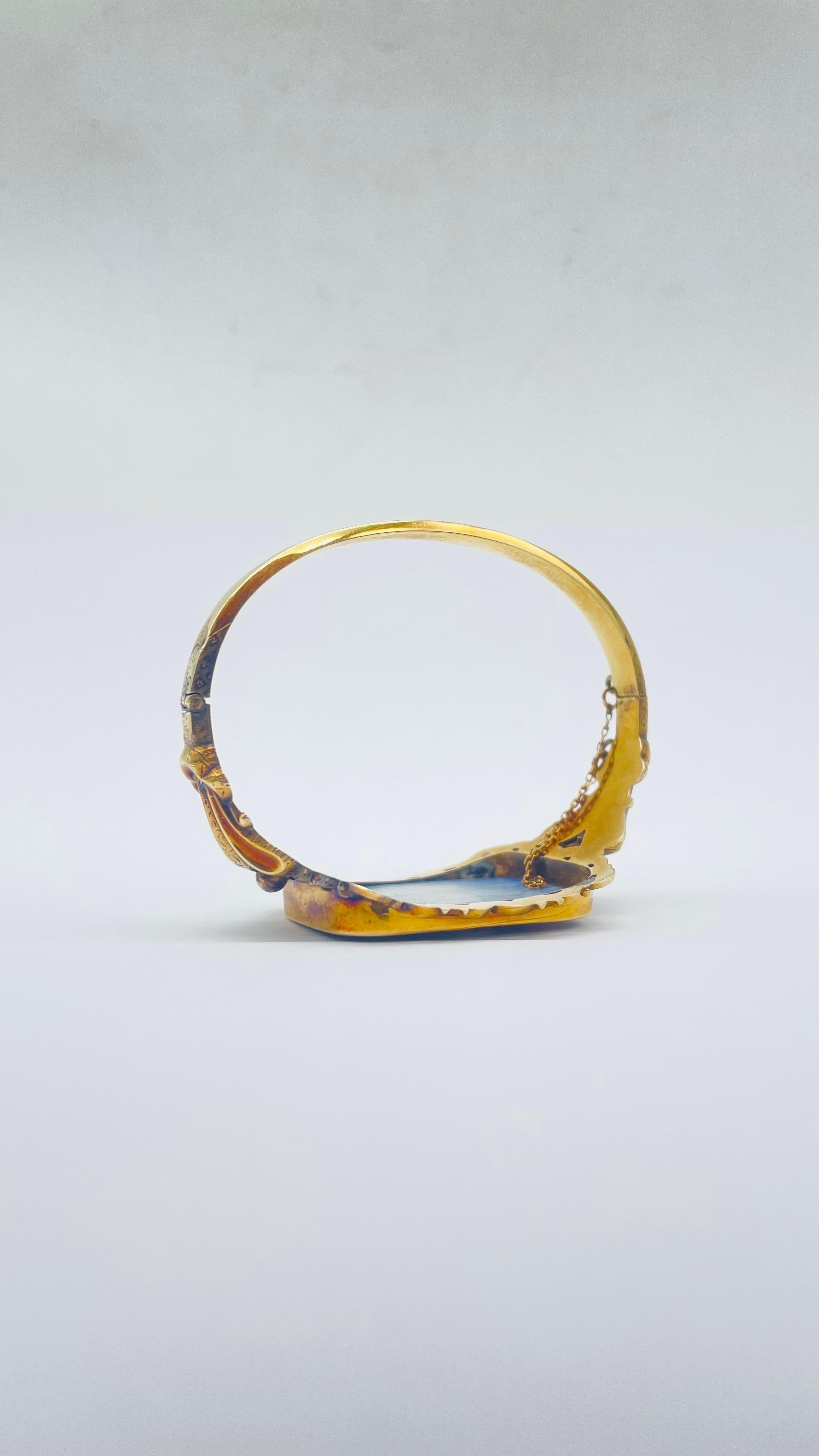 Biedermeier bracelet porcelain, meticulously crafted  in 14k yellow gold.  For Sale 5