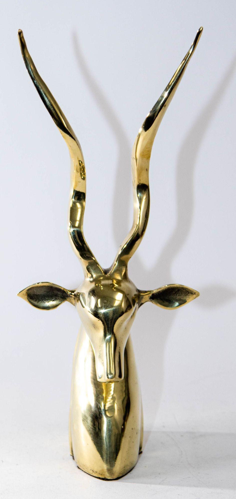 Antelope Gazelle-Büste-Skulptur aus Messing im Art déco-Stil im Angebot 3