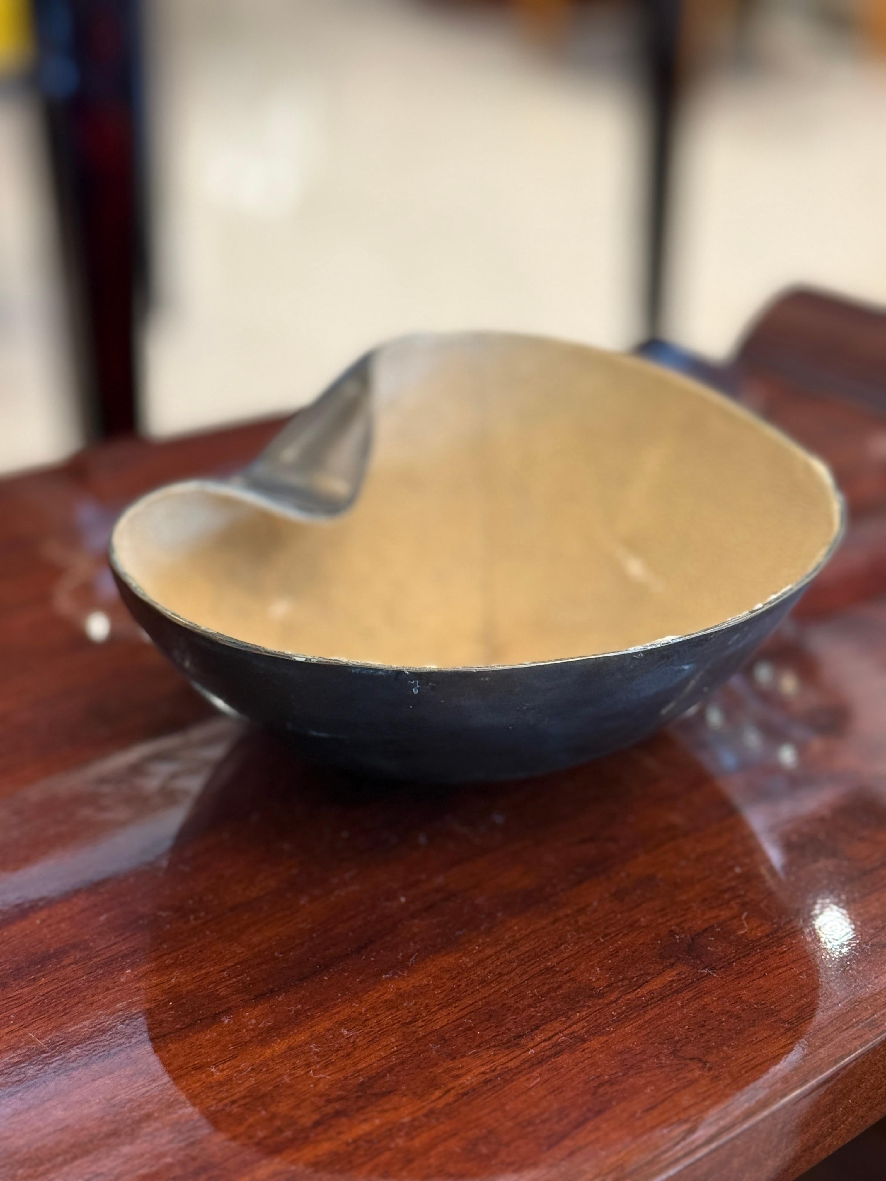 Art Deco Style Bronze and Shagreen Bowl In Good Condition For Sale In Miami, FL