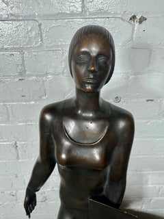 Mujer de bronce de estilo Art Déco por Vladimir Emilevich Gorevoy c1975. 2/5