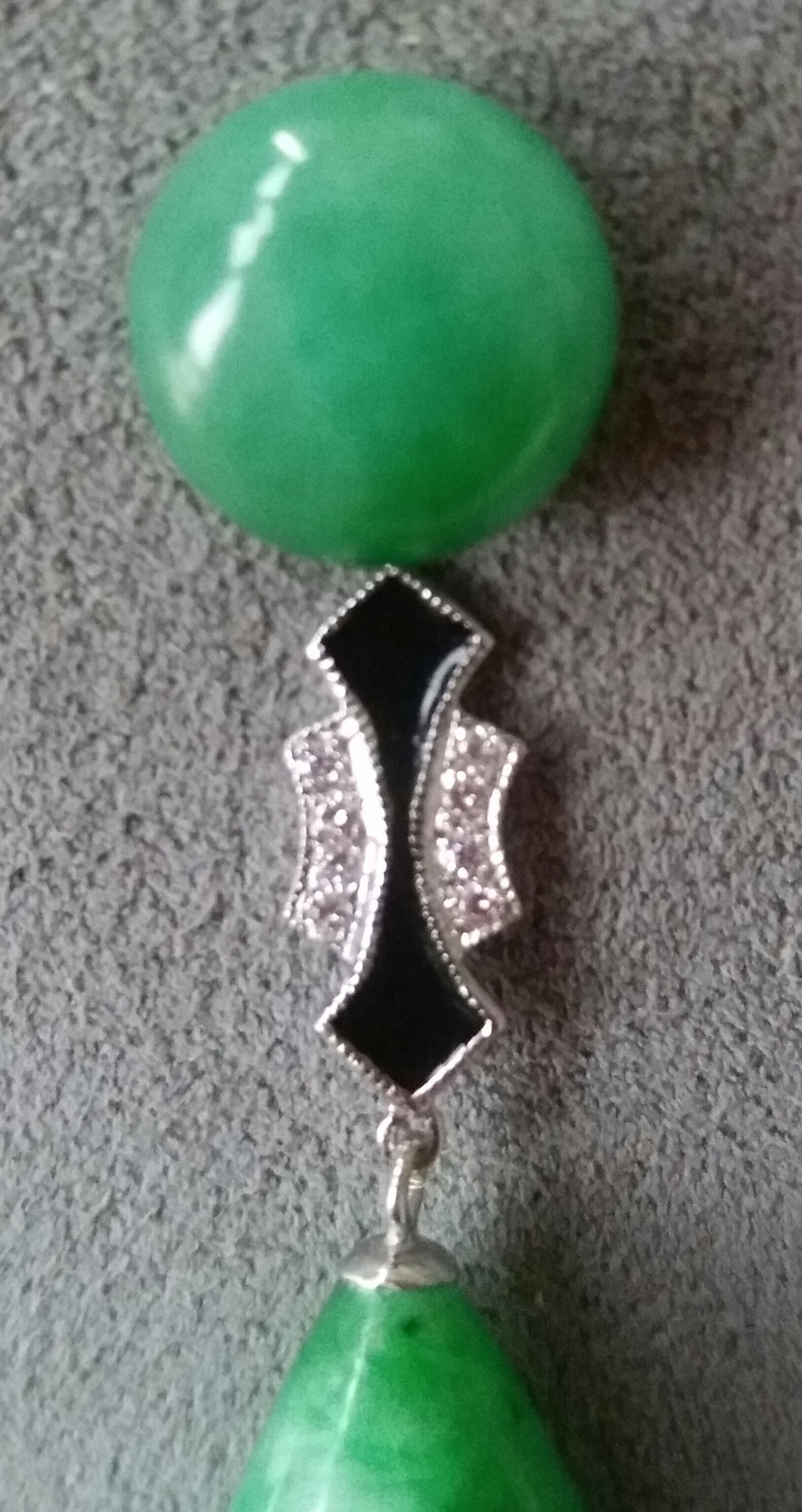 Women's Art Deco Style Burma Jade White Gold Diamonds Black Enamel Drop Earrings For Sale