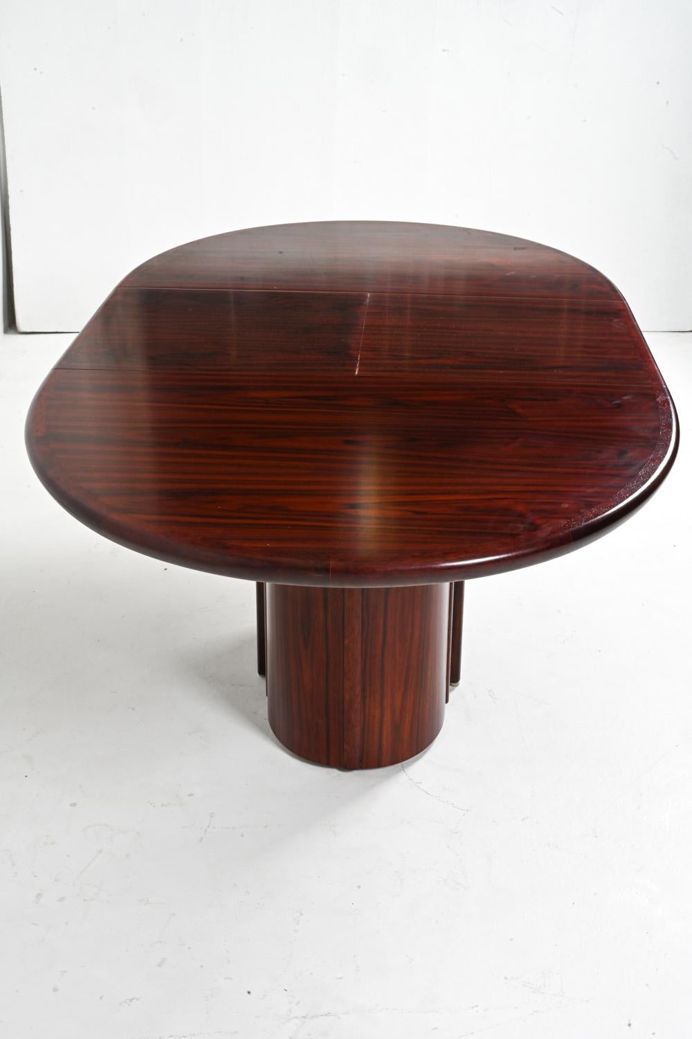 Art Deco-Style Butterfly Leaf Dining Table by Skovby, Denmark 1970's In Good Condition For Sale In Norwalk, CT