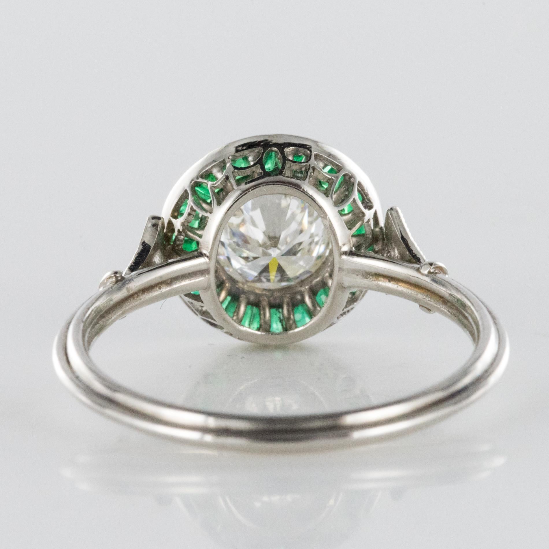Art Deco Style Calibrated Emerald Diamonds Platinium Cluster Ring 7