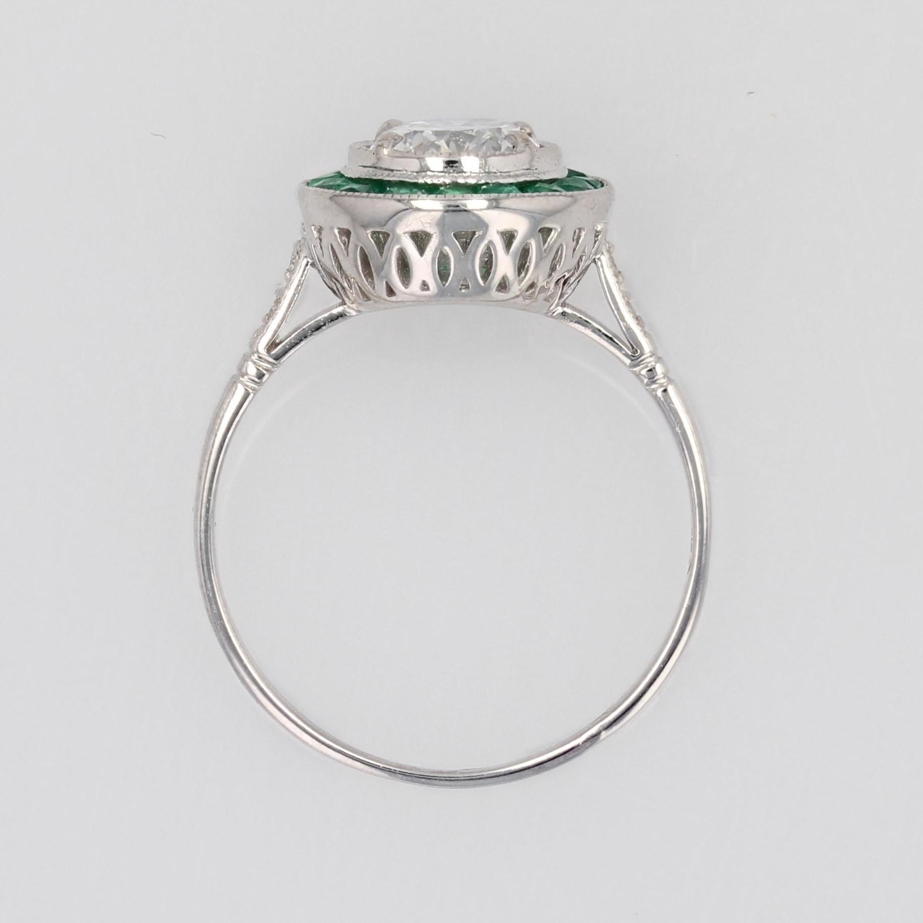 Art-Déco-Ring aus 18 Karat Weißgold mit Kaliber und Smaragd, D.VVS2 Diamanten im Angebot 9