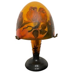 Vintage Art Deco Style Cameo Glass Table or Desk Lamp with A Family of Owl Sculptures