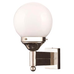 Lampe murale de style Art Déco en laiton et verre opalin Carl Witzmann, réédition