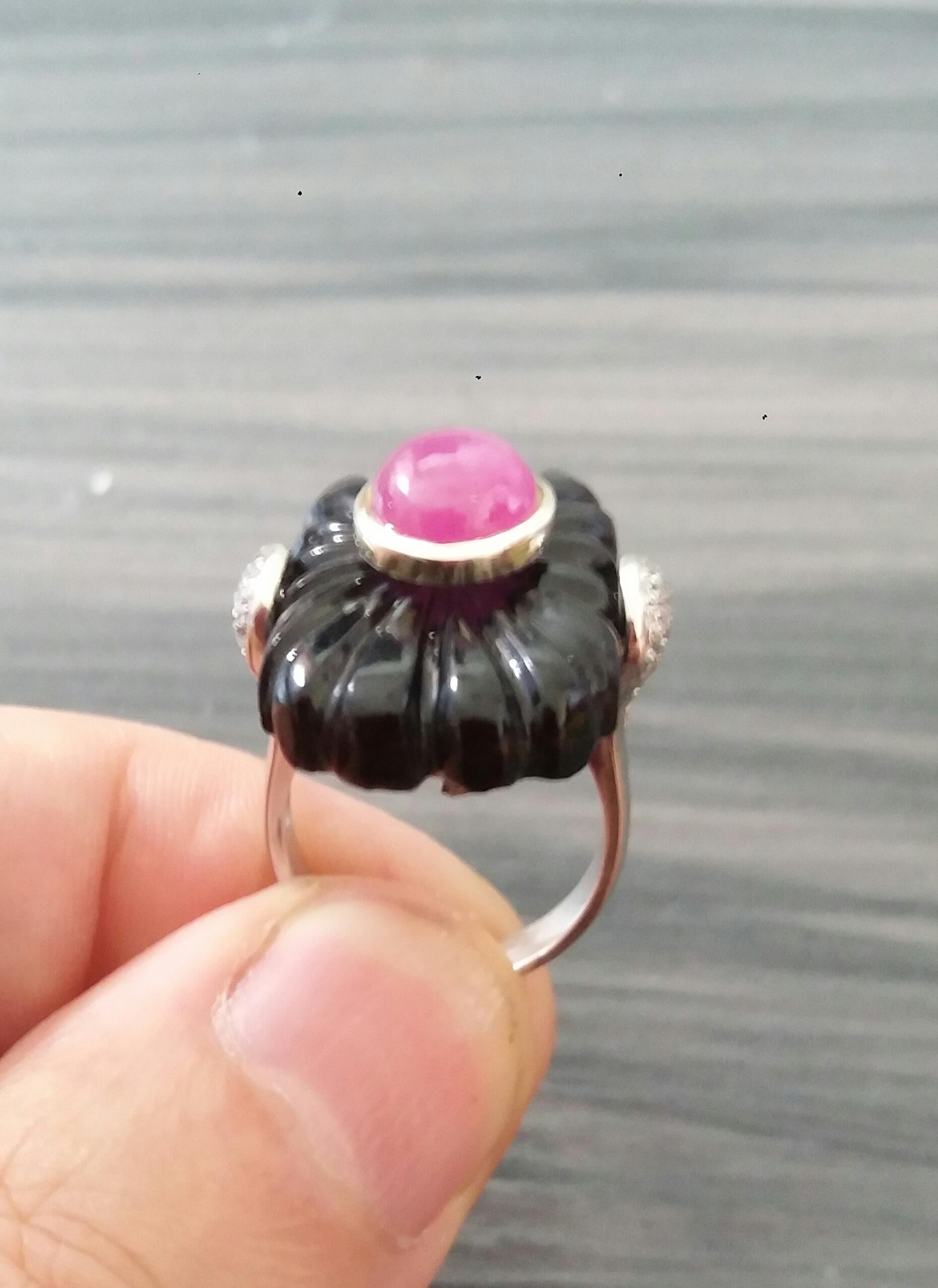 Art Deco Style Carved Black Onyx 14k Gold Ruby Cab Diamonds Cocktail Ring For Sale 4