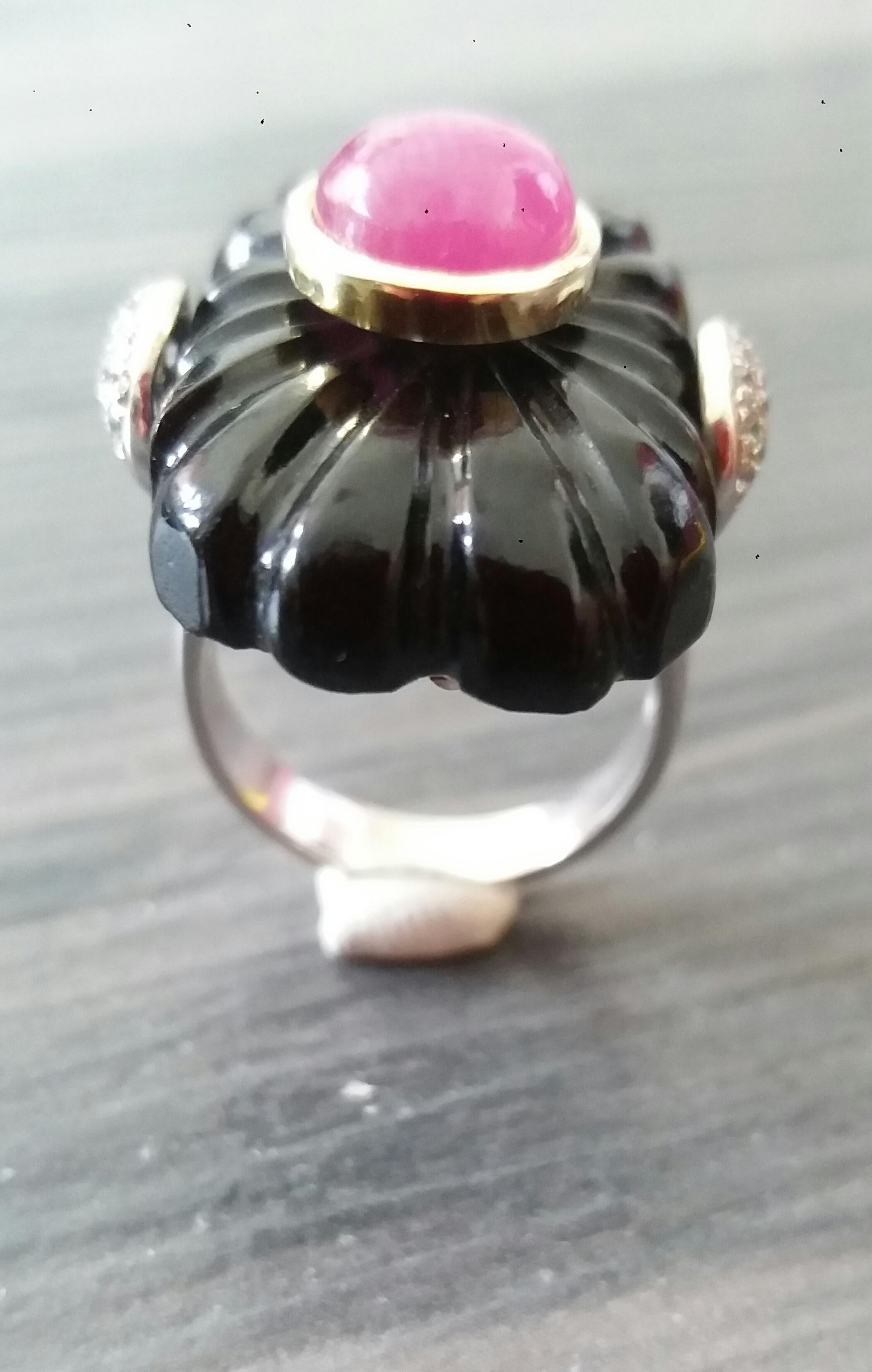 Women's Art Deco Style Carved Black Onyx 14k Gold Ruby Cab Diamonds Cocktail Ring For Sale