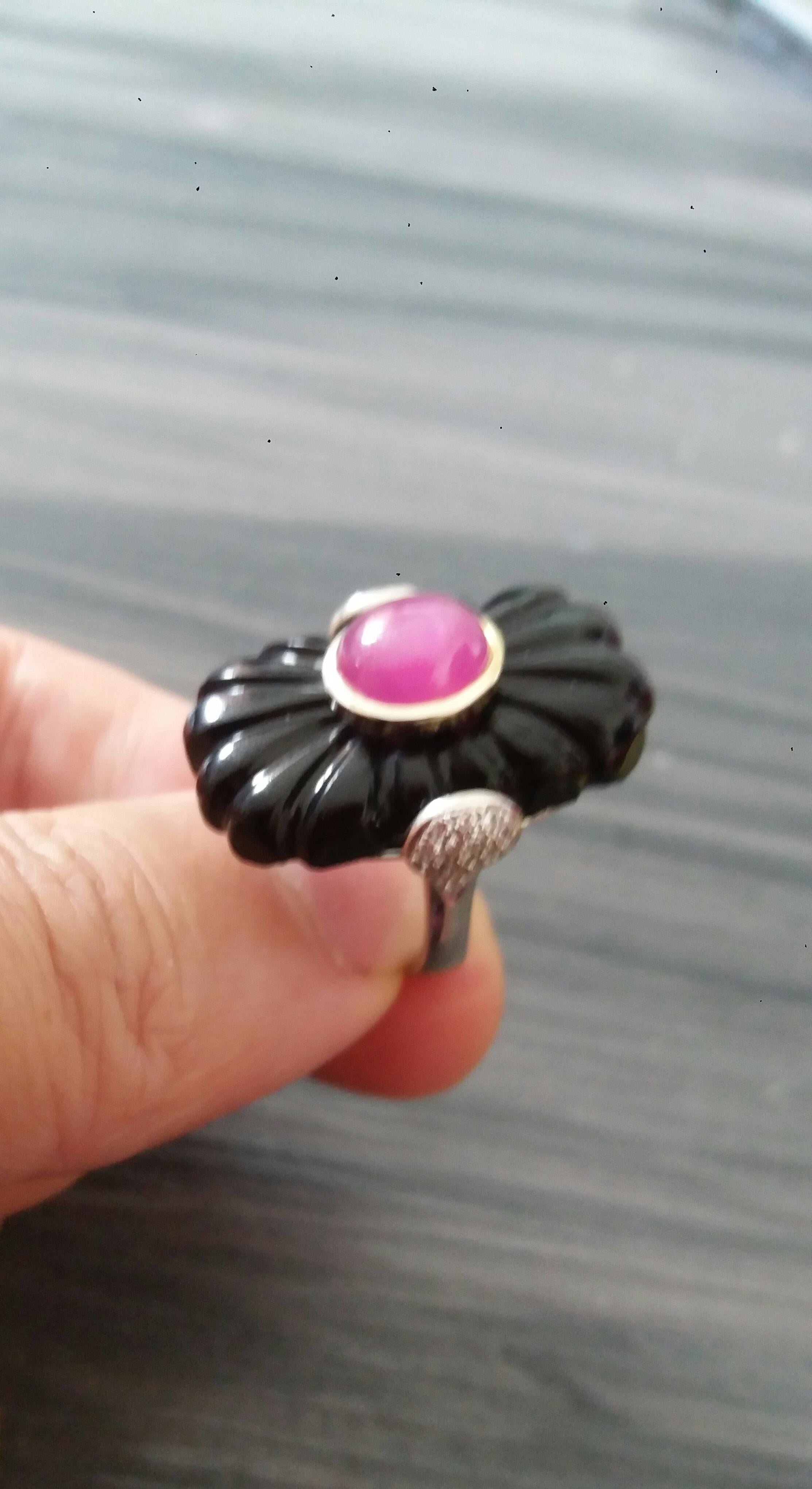 Art Deco Style Carved Black Onyx 14k Gold Ruby Cab Diamonds Cocktail Ring For Sale 3