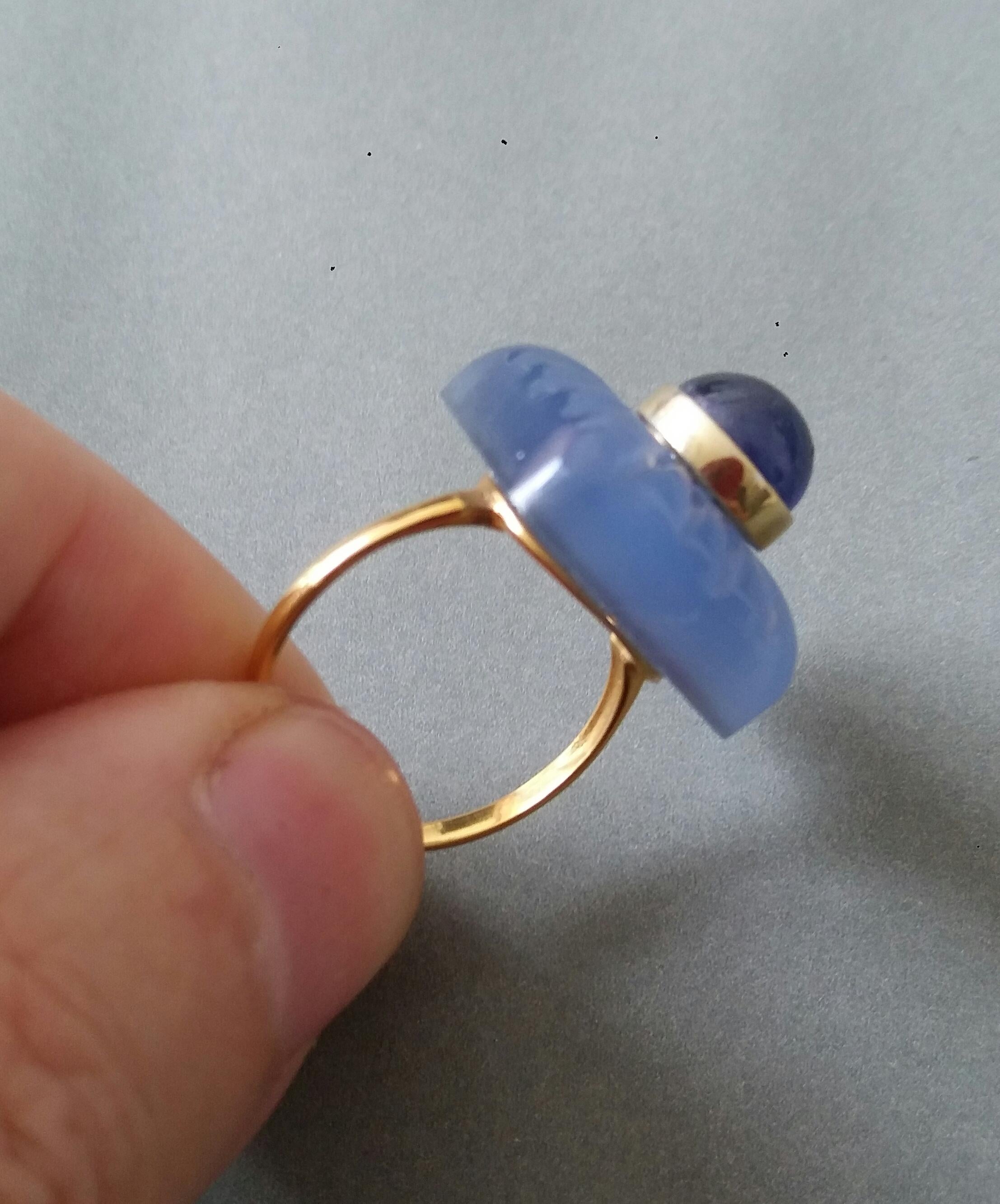 Art Deco Style Carved Chalcedony Cushion Cab Blue Sapphire Gold Cocktail Ring For Sale 10