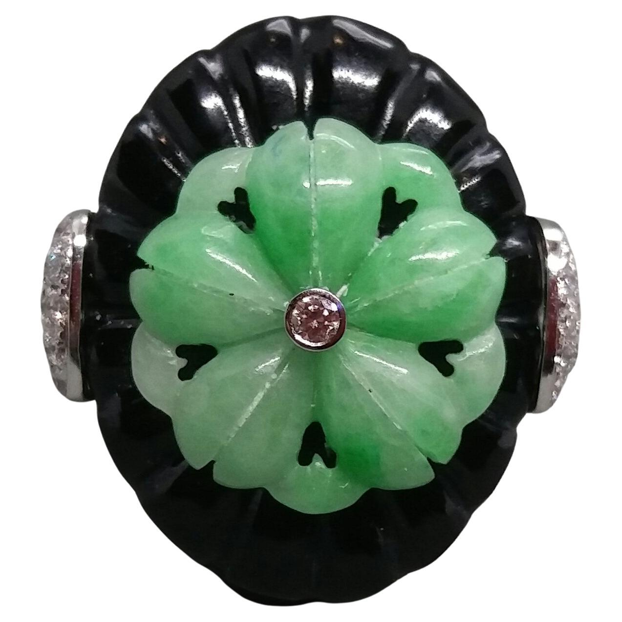Art Deco Style Carved Jade and Black Onyx 14k White Gold Diamonds Cocktail Ring