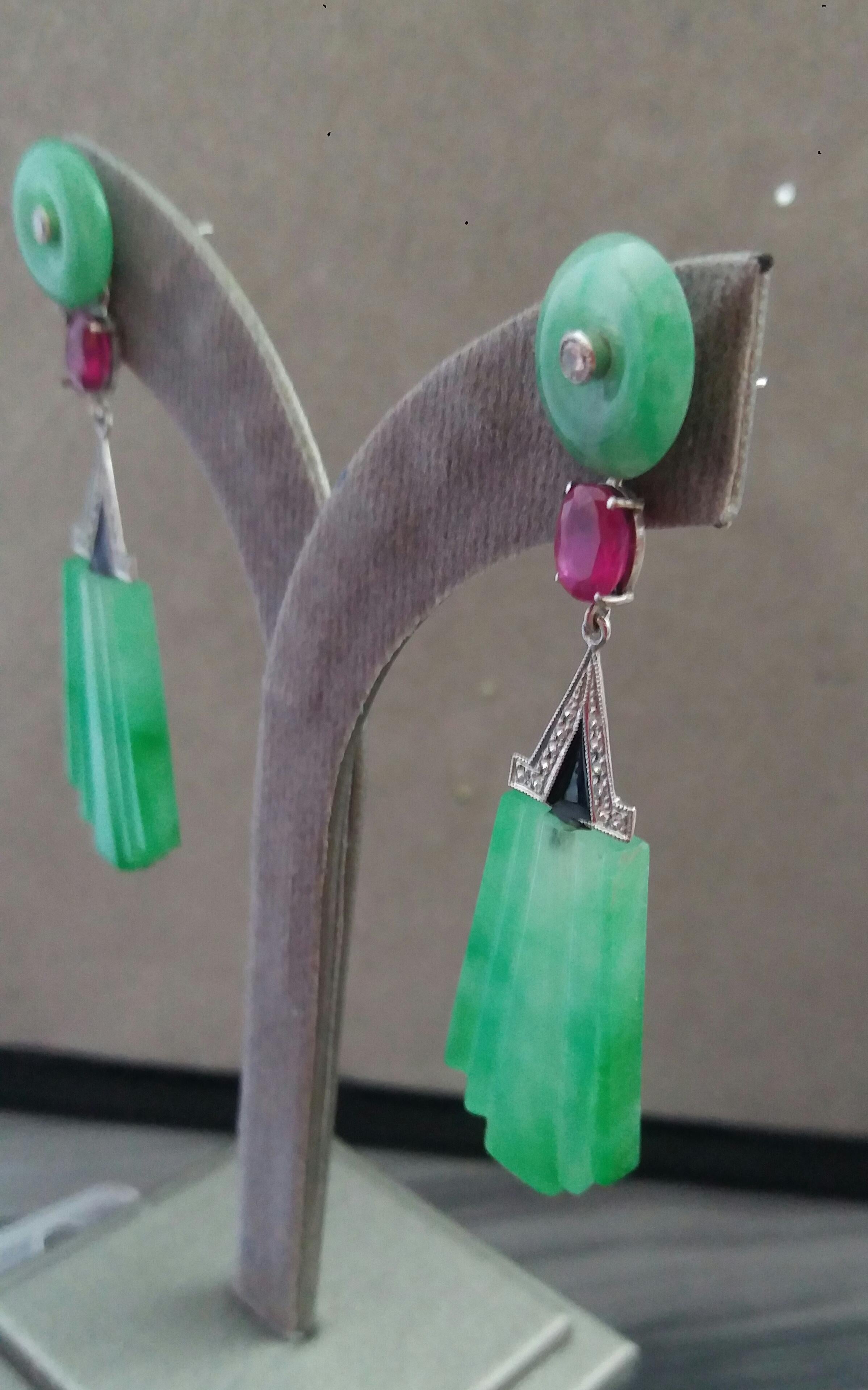 Art Deco Style Carved Jade Gold Diamonds Rubies Black Enamel Dangle Earrings For Sale 3