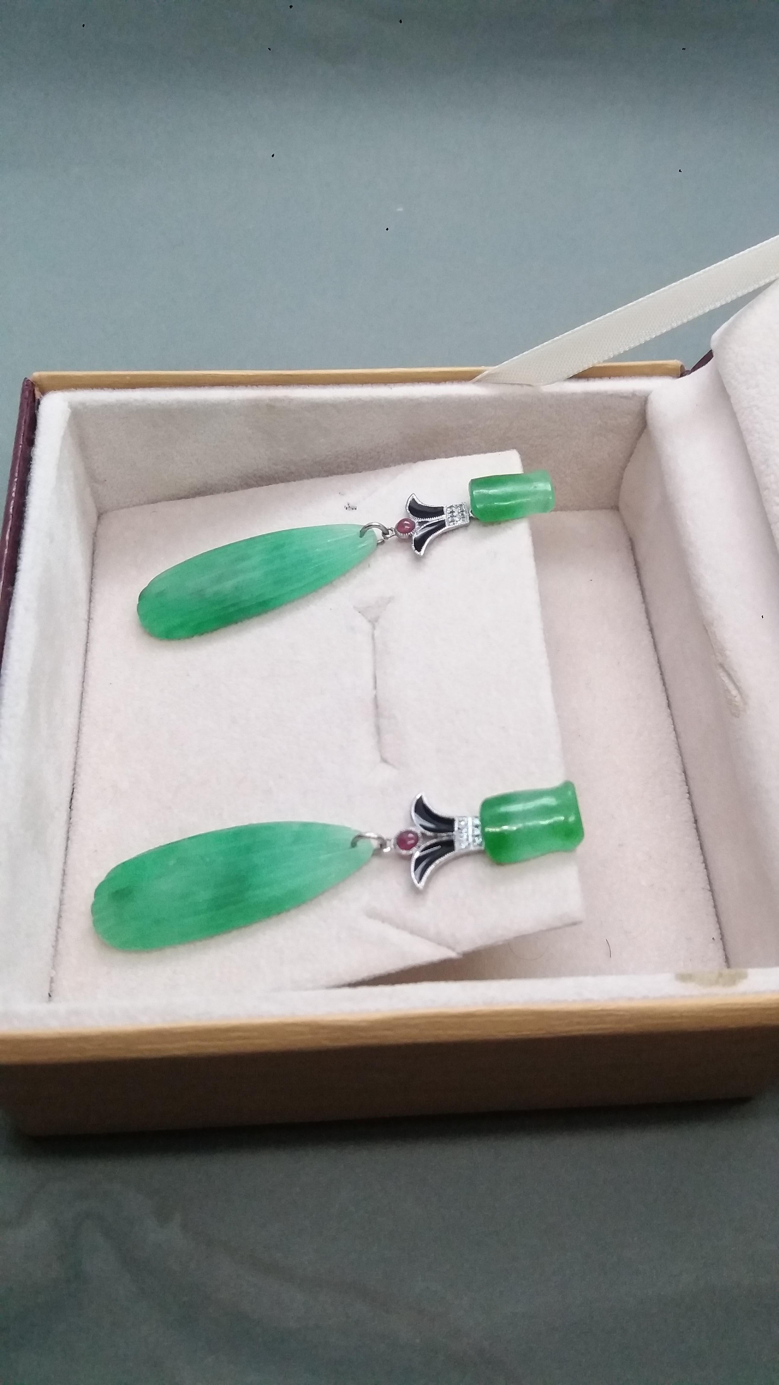 Art Deco Style Carved Jade White Gold Diamonds Rubies Black Enamel Drop Earrings In Good Condition For Sale In Bangkok, TH