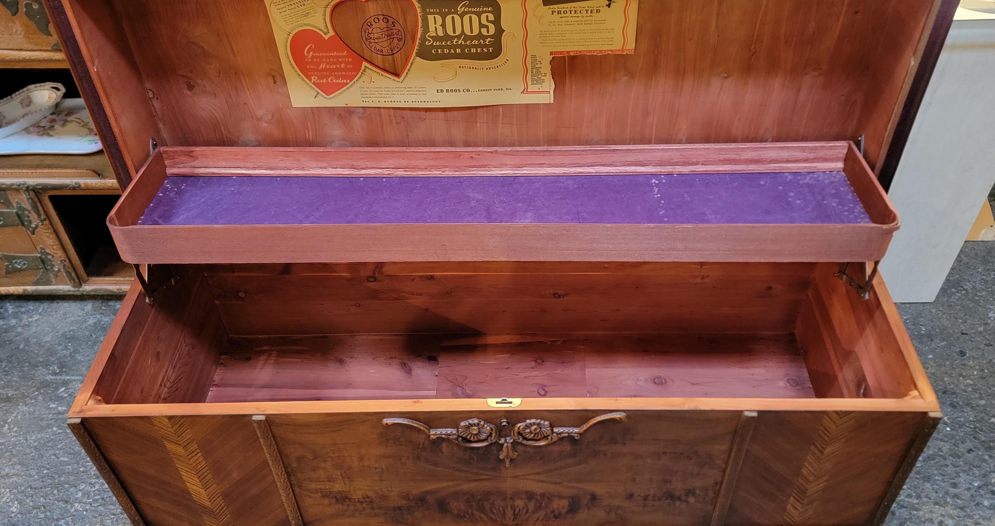 Art Deco Style Cedar Chest / Trunk by Ed Roos Company 1940's In Good Condition In Fulton, CA