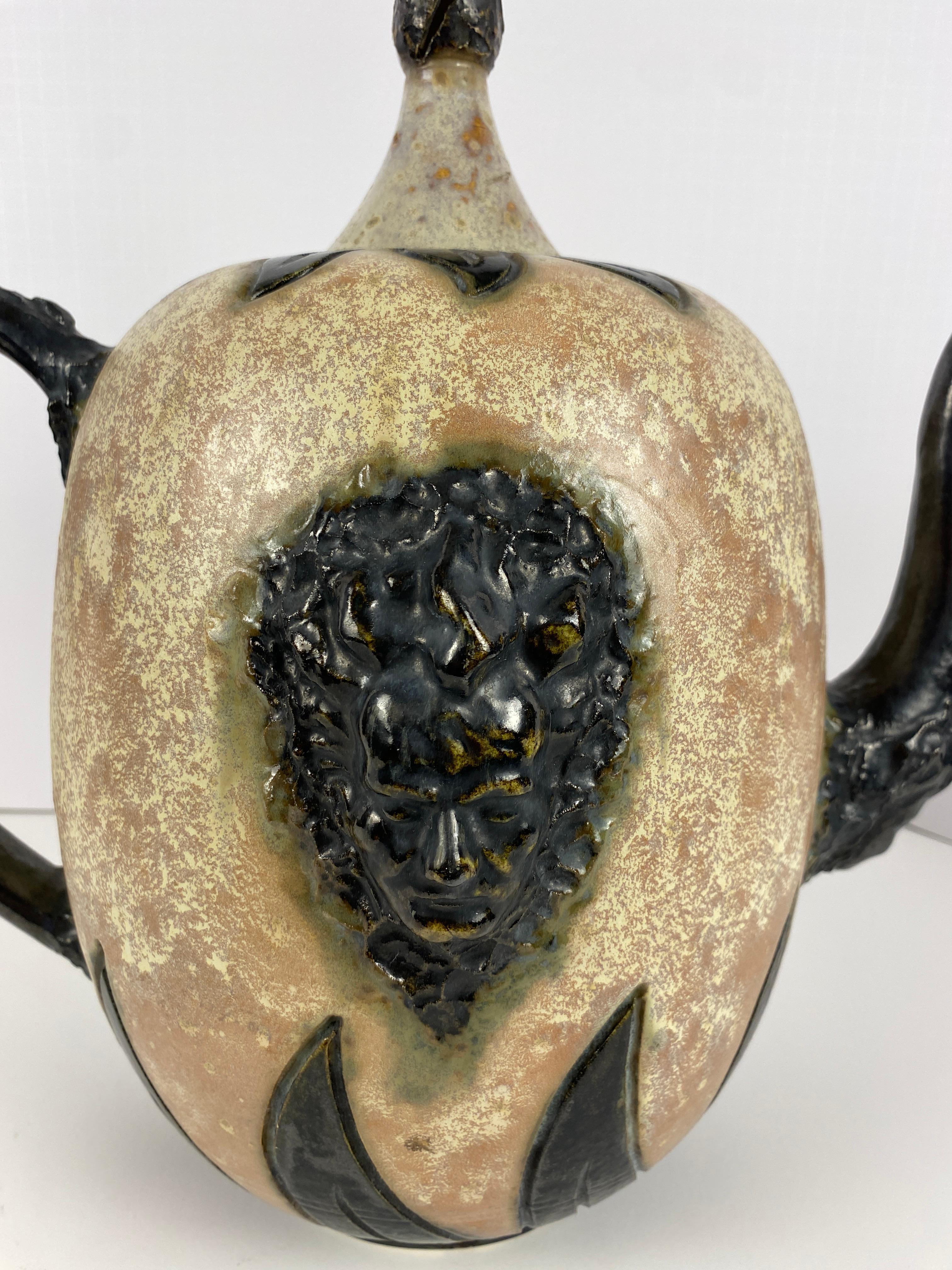Vase en céramique de style Art Déco, Vase en poterie d'art du début du 20e siècle par S. Hublet en vente 8
