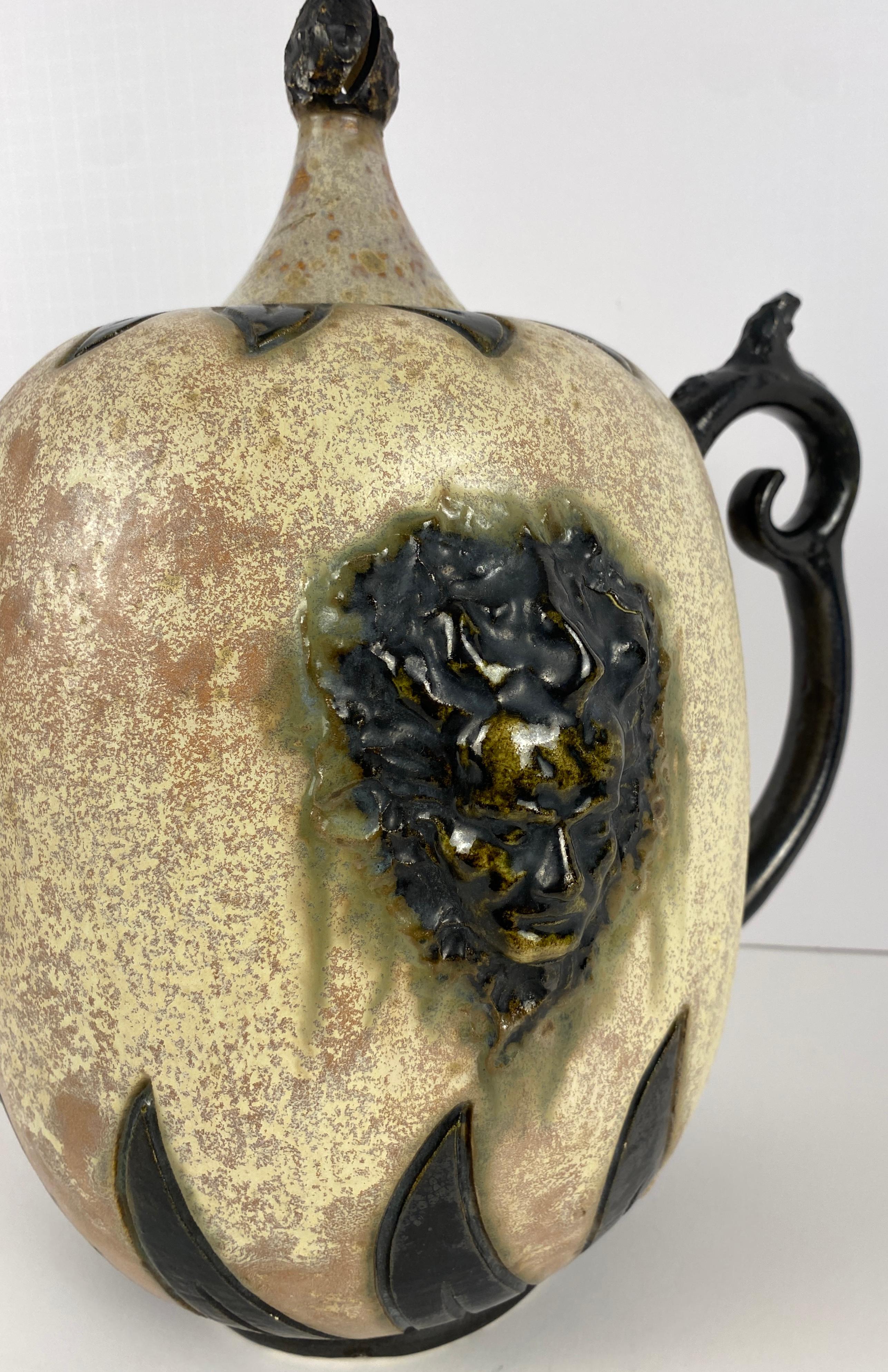20ième siècle Vase en céramique de style Art Déco, Vase en poterie d'art du début du 20e siècle par S. Hublet en vente