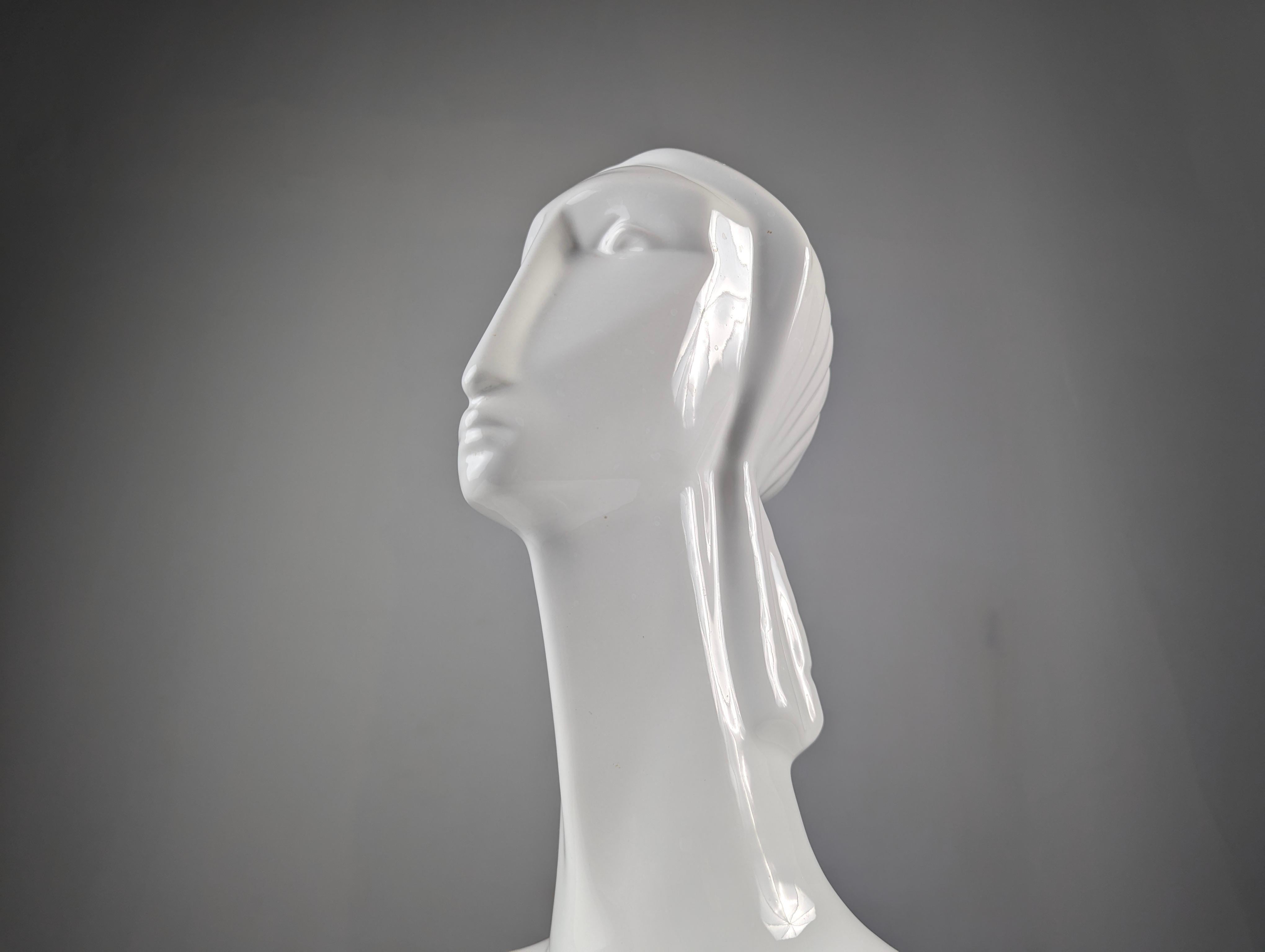 Art Deco Stil Keramik Büste Frau (Art déco) im Angebot