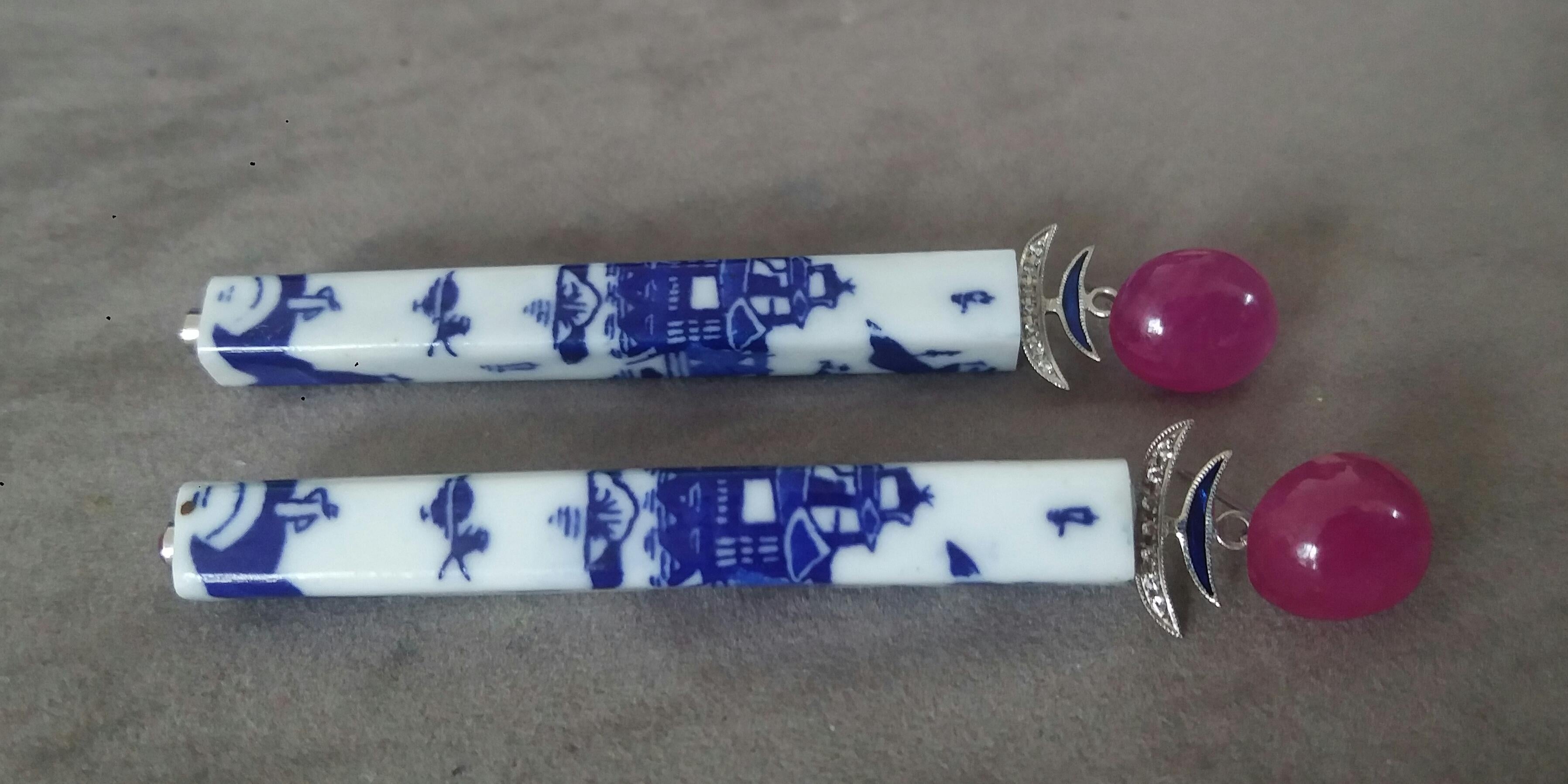 Women's Art Deco Style Chinese Ceramic Rubies Cabs Diamonds Gold Enamel Dangle Earrings For Sale