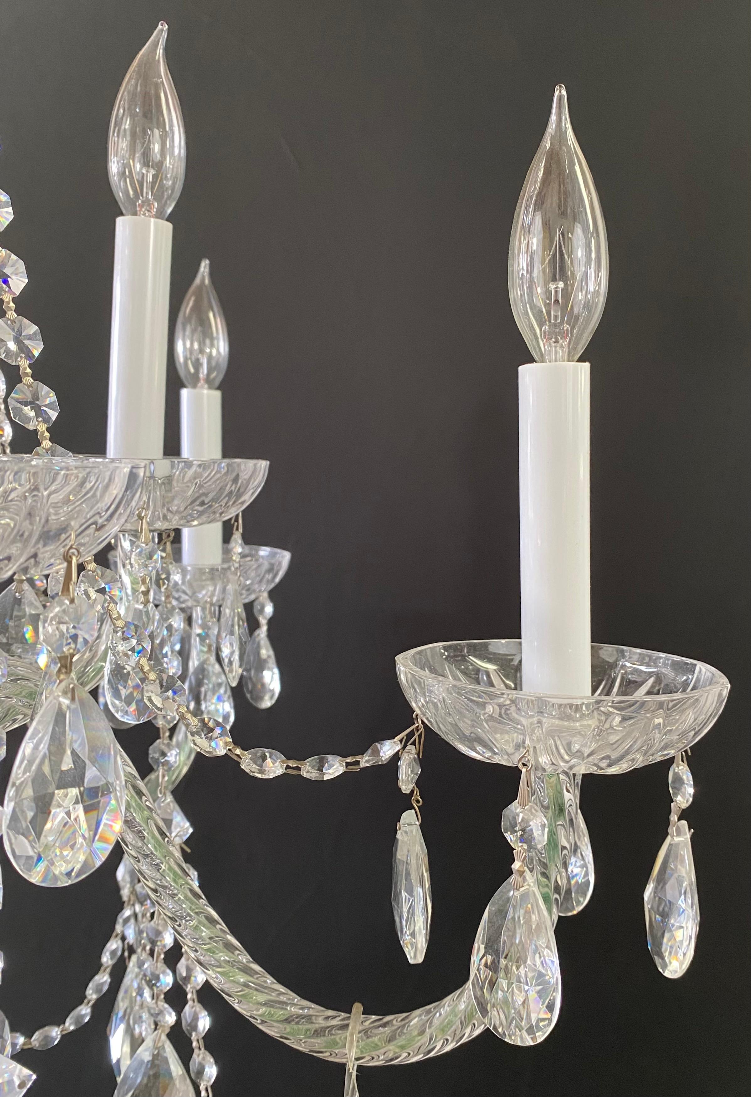 20th Century Art Deco Style Christal Chandelier in the Manor of Waterford, 10 Arms For Sale
