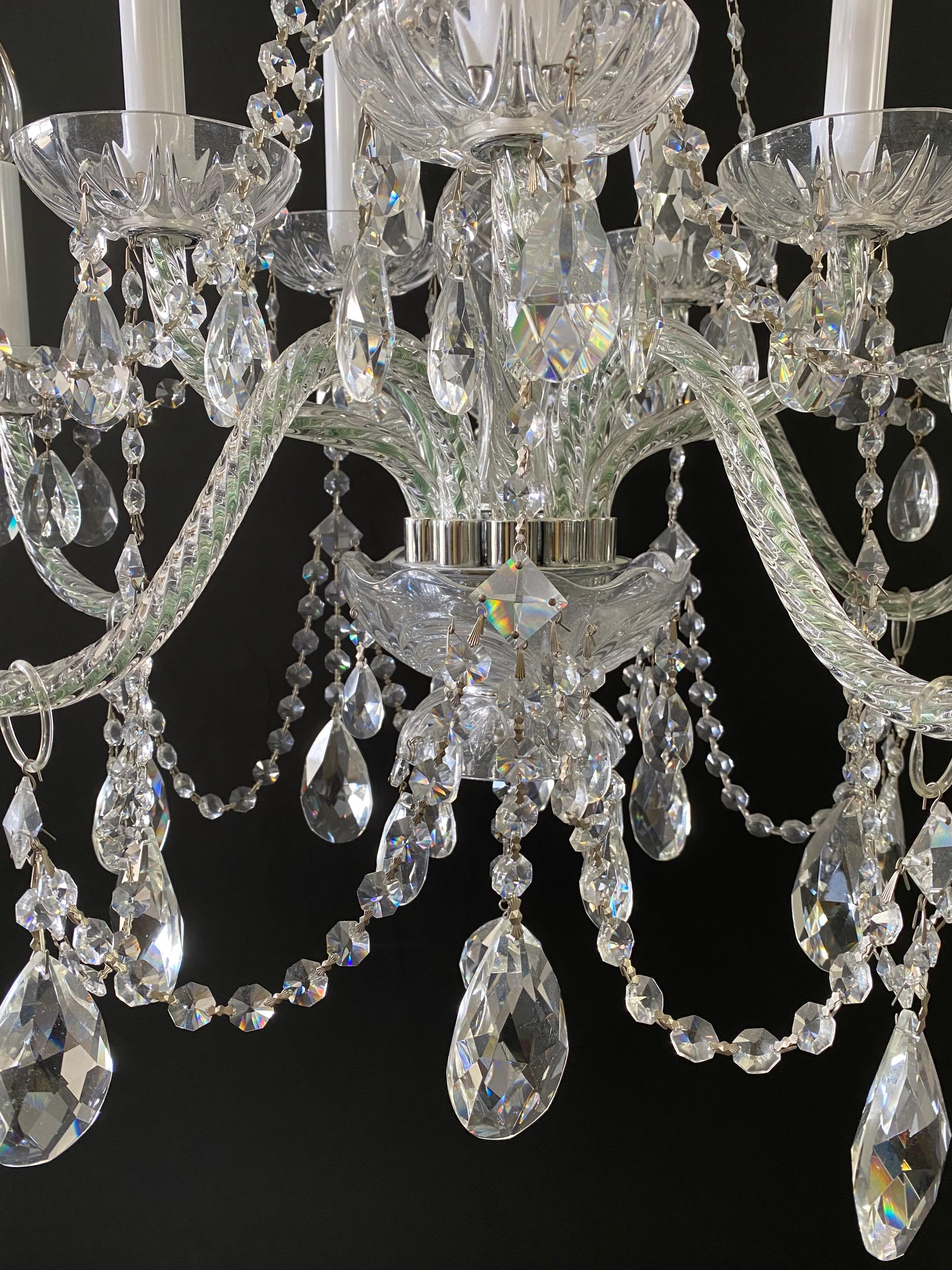 Art Deco Style Christal Chandelier in the Manor of Waterford, 10 Arms For Sale 1