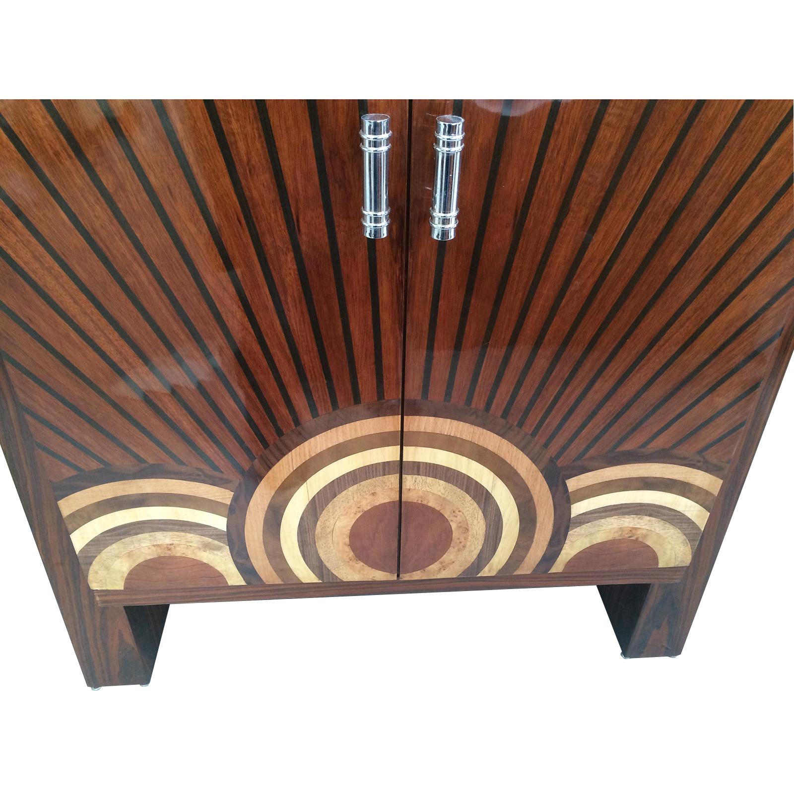 Art Deco Cocktail Cabinet, Dry Bar, the front in multiple concentric circles of inlaid coloured Fruitwoods forming a large , central “Bullseye” across the doors, at the bottom, with identical part “Bullseyes” adjoining on left and right. From these