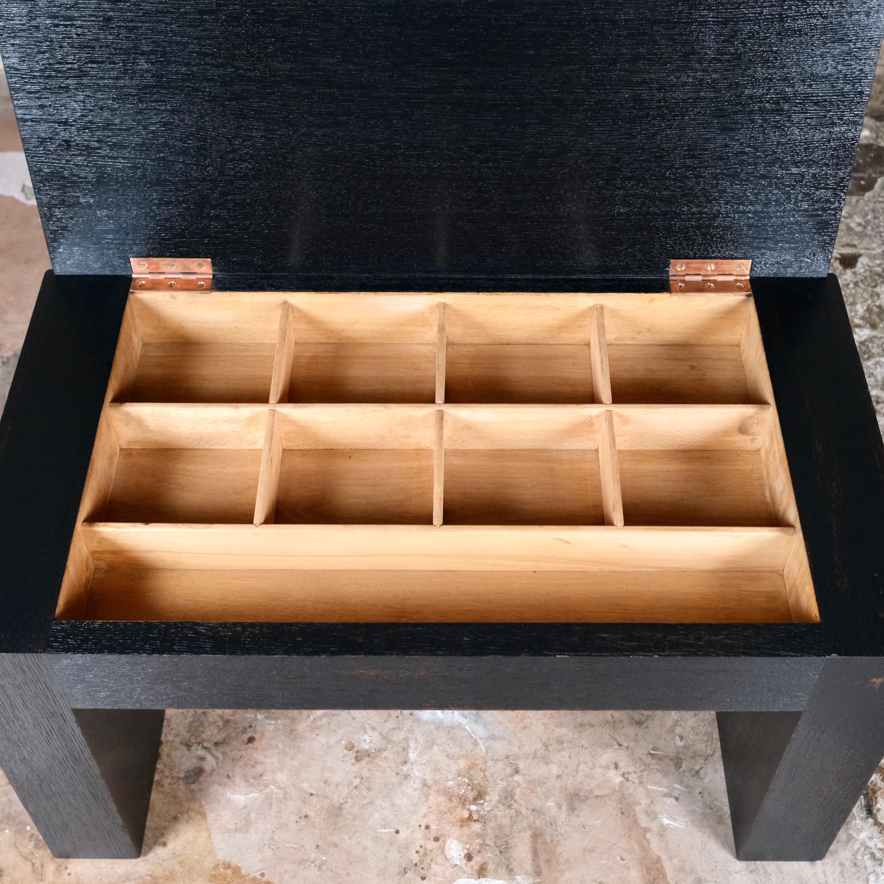 Table basse de style Art déco avec boîte à cigares, dans le style de Jean Dunand, France en vente 9