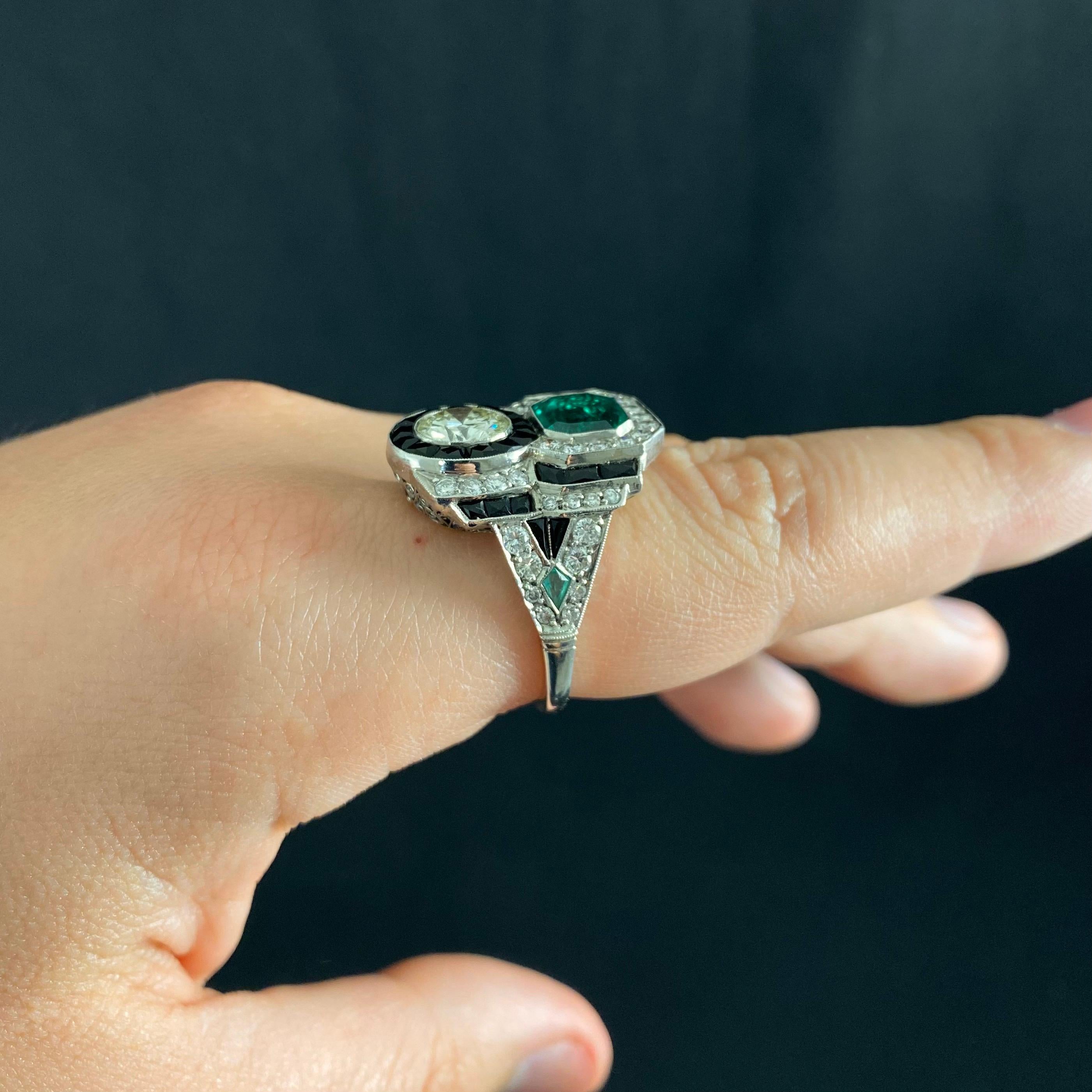 Art Deco Style Colombian Emerald Diamond Target Cocktail Ring Platinum, 1990s For Sale 2