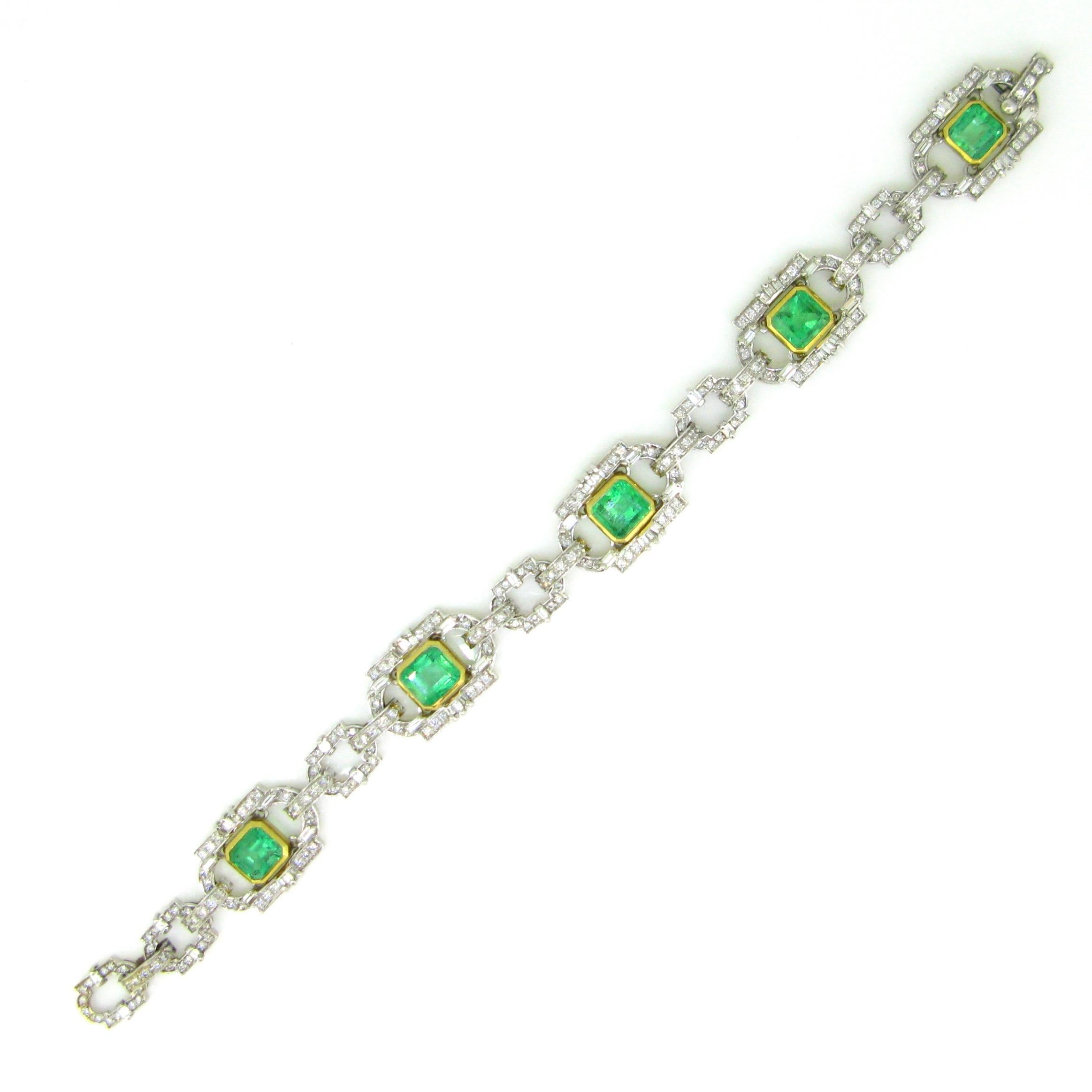 Women's or Men's Art Deco Style Colombian Emeralds and Diamonds Links Fashion Bracelet
