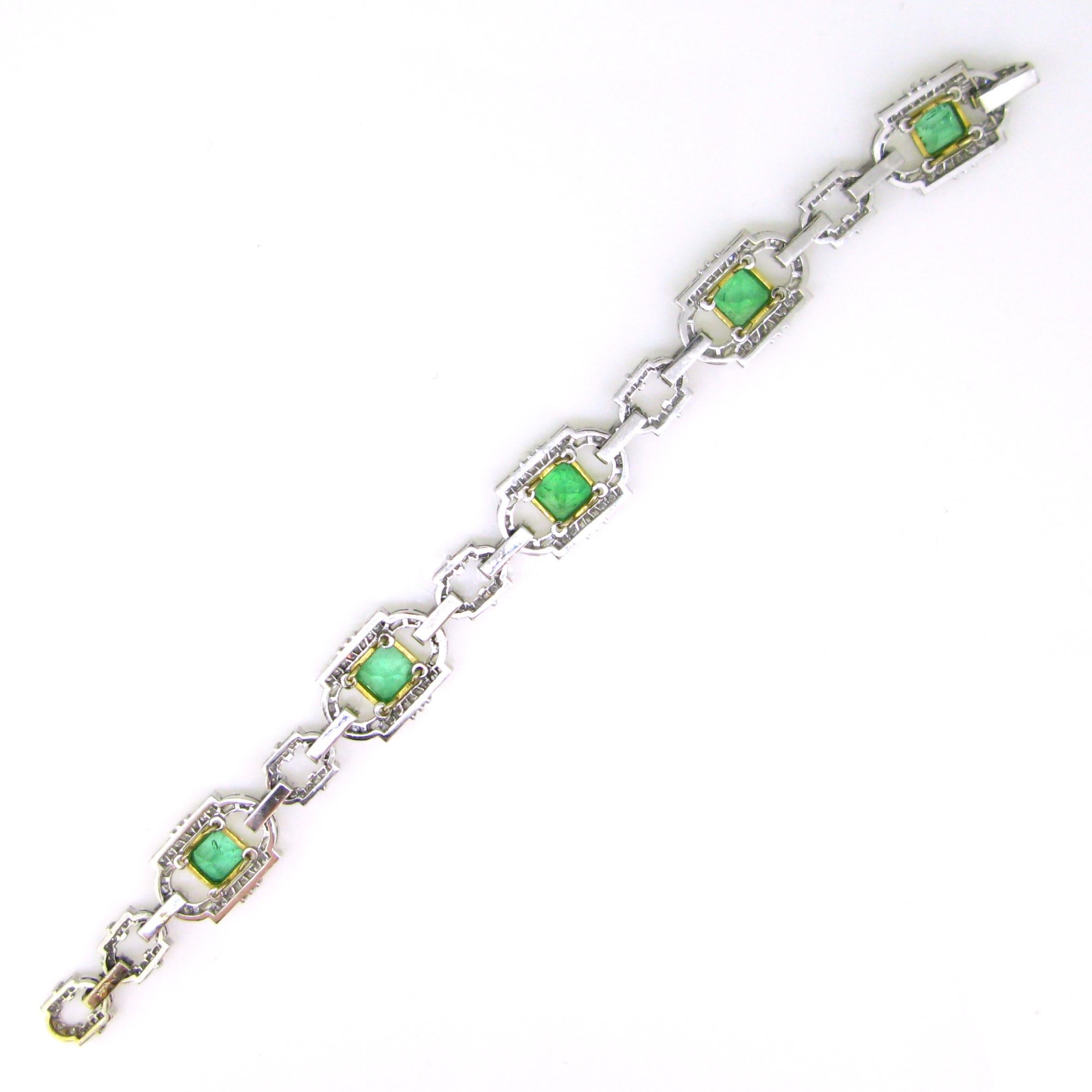 Art Deco Style Colombian Emeralds and Diamonds Links Fashion Bracelet 1