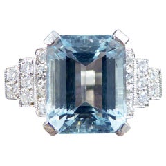 Art Deco Style Contemporary 3.30ct Aquamarine and Diamond Ring in Platinum