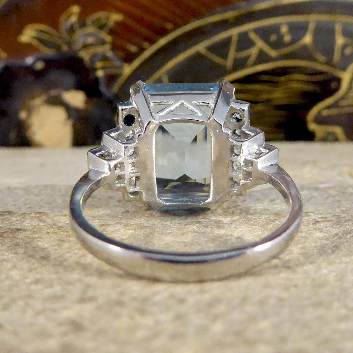 Emerald Cut Art Deco Style Contemporary 9.15ct Aquamarine and Diamond Ring in Platinum