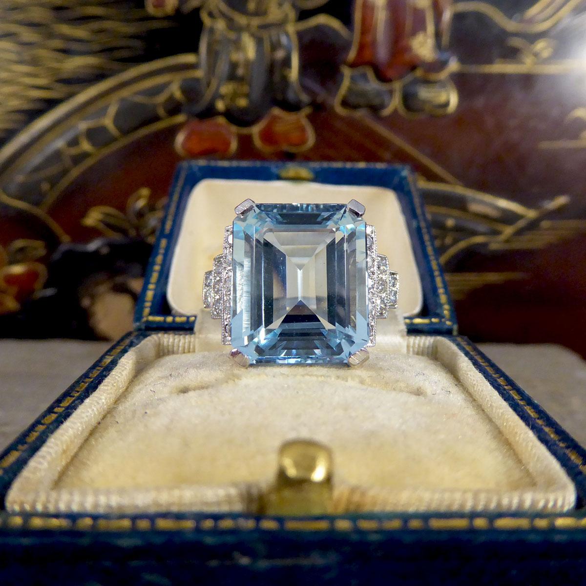 Art Deco Style Contemporary 9.15ct Aquamarine and Diamond Ring in Platinum 1