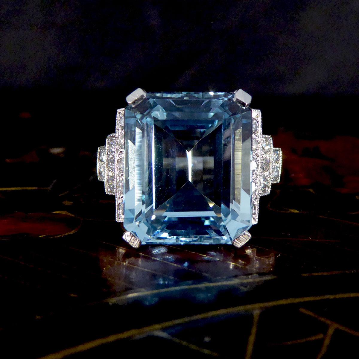Art Deco Style Contemporary 9.15ct Aquamarine and Diamond Ring in Platinum 3