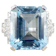 Art Deco Style Contemporary 9.15ct Aquamarine and Diamond Ring in Platinum