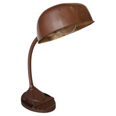 Lampada da tavolo a collo d'oca in rame in stile Art Déco con portapenne