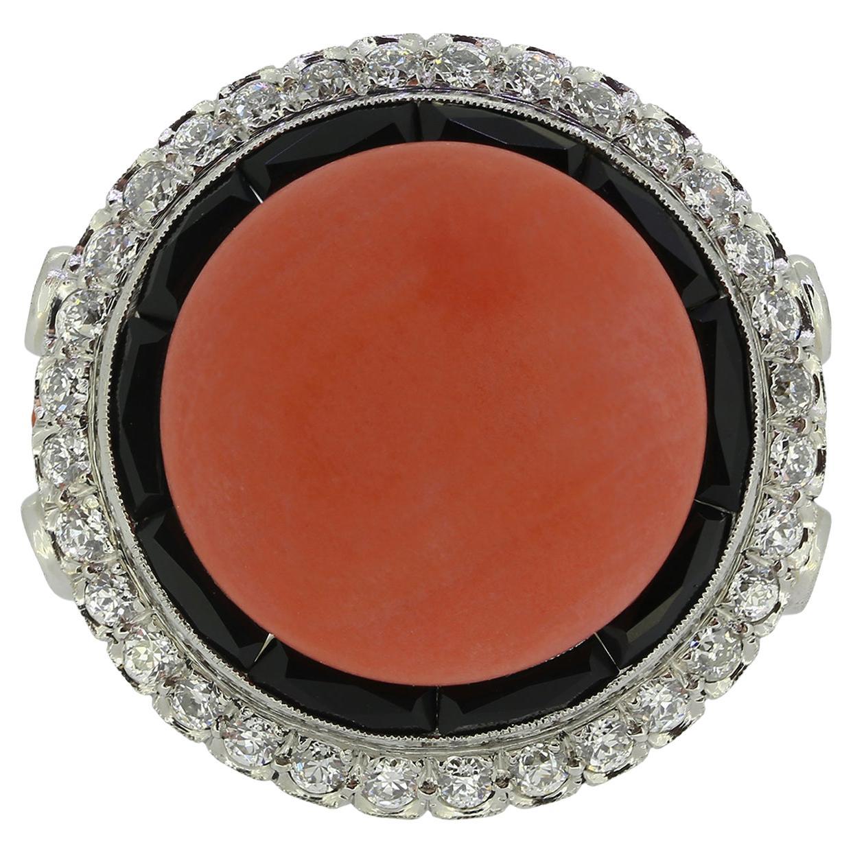 Anillo de Ónix Coral y Diamantes Estilo Art Déco