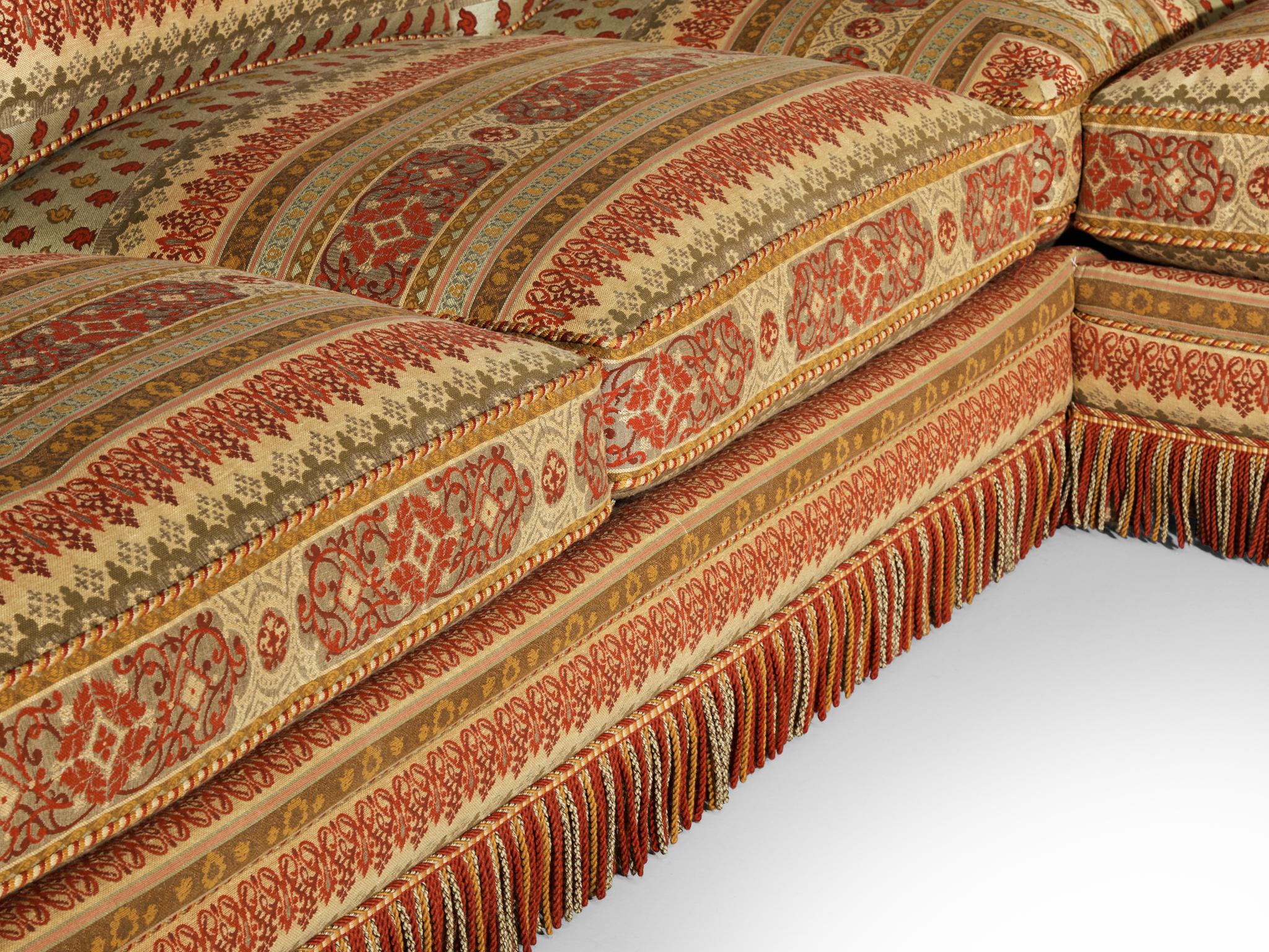 Canapé d'angle de style Art déco en tissu d'inspiration Kilim en vente 3