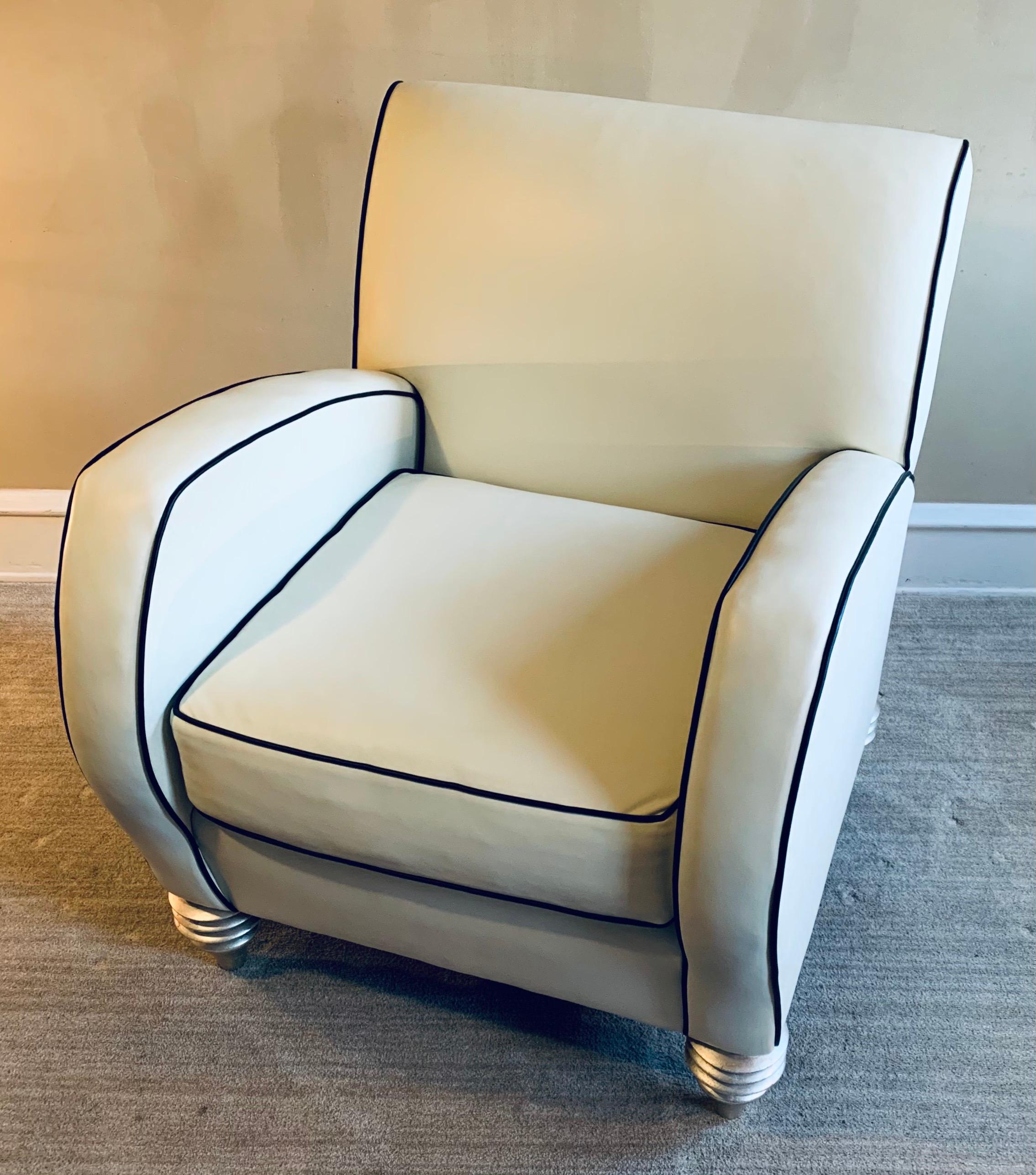 Art Deco Style Cream Leather Club Chair by Larry Laslo for Directional (Art déco)