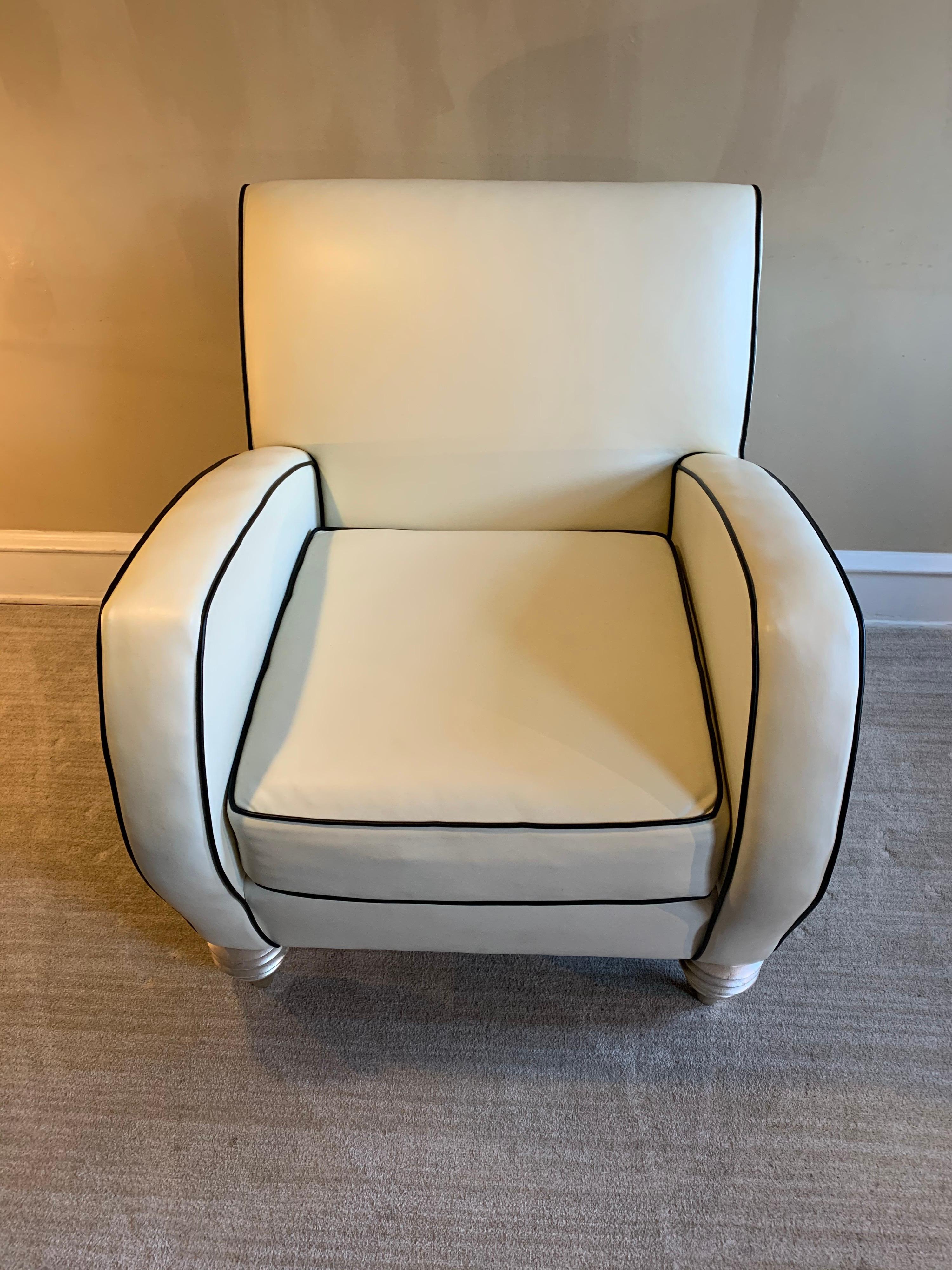 Art Deco Style Cream Leather Club Chair by Larry Laslo for Directional (20. Jahrhundert)