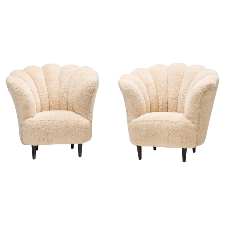 Art Deco Style Cream Shearling Bouclé Scalloped Armchairs, Set of 2 For Sale