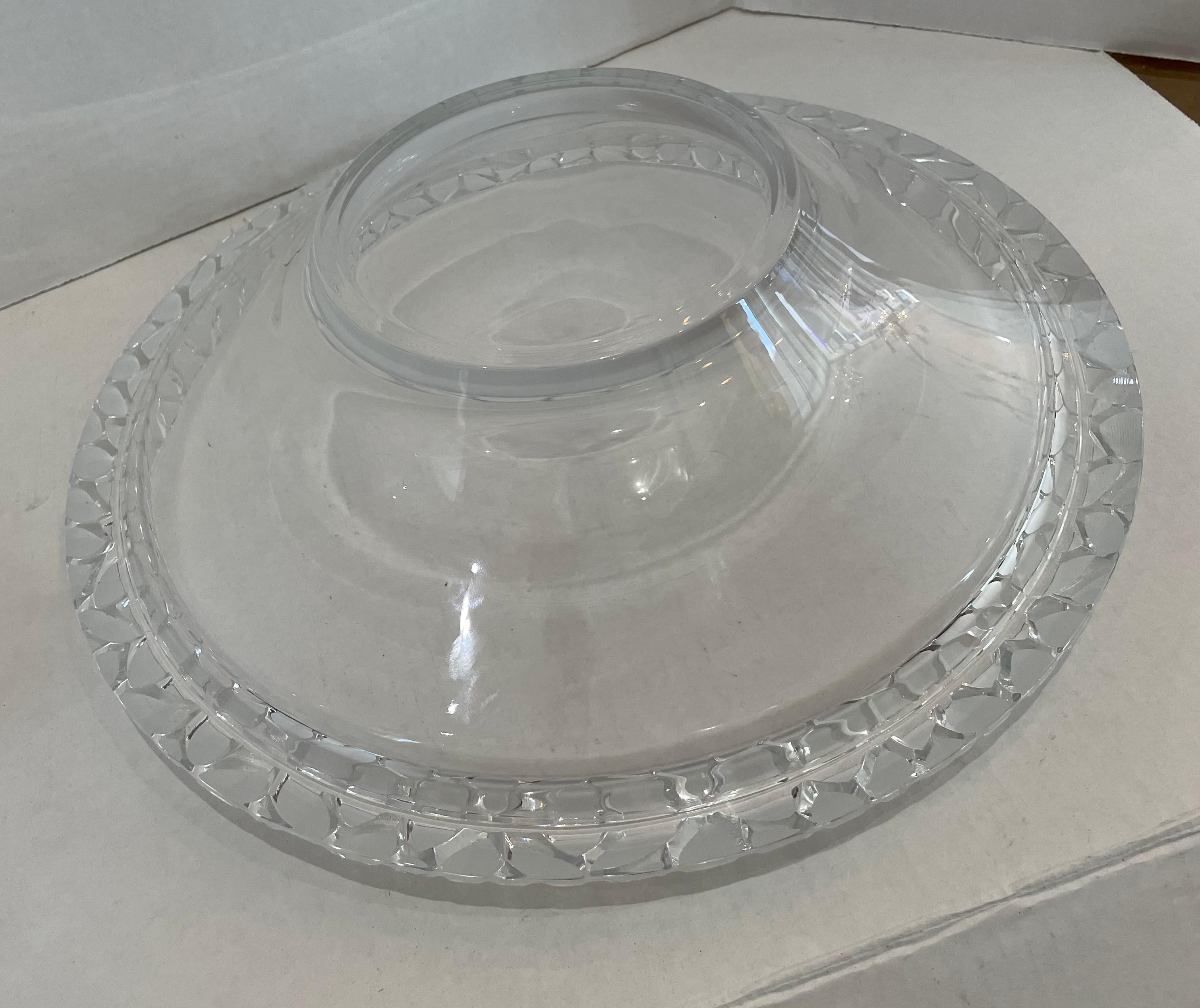 Art Deco Style Crystal Bowl by Mikasa In Good Condition For Sale In West Palm Beach, FL