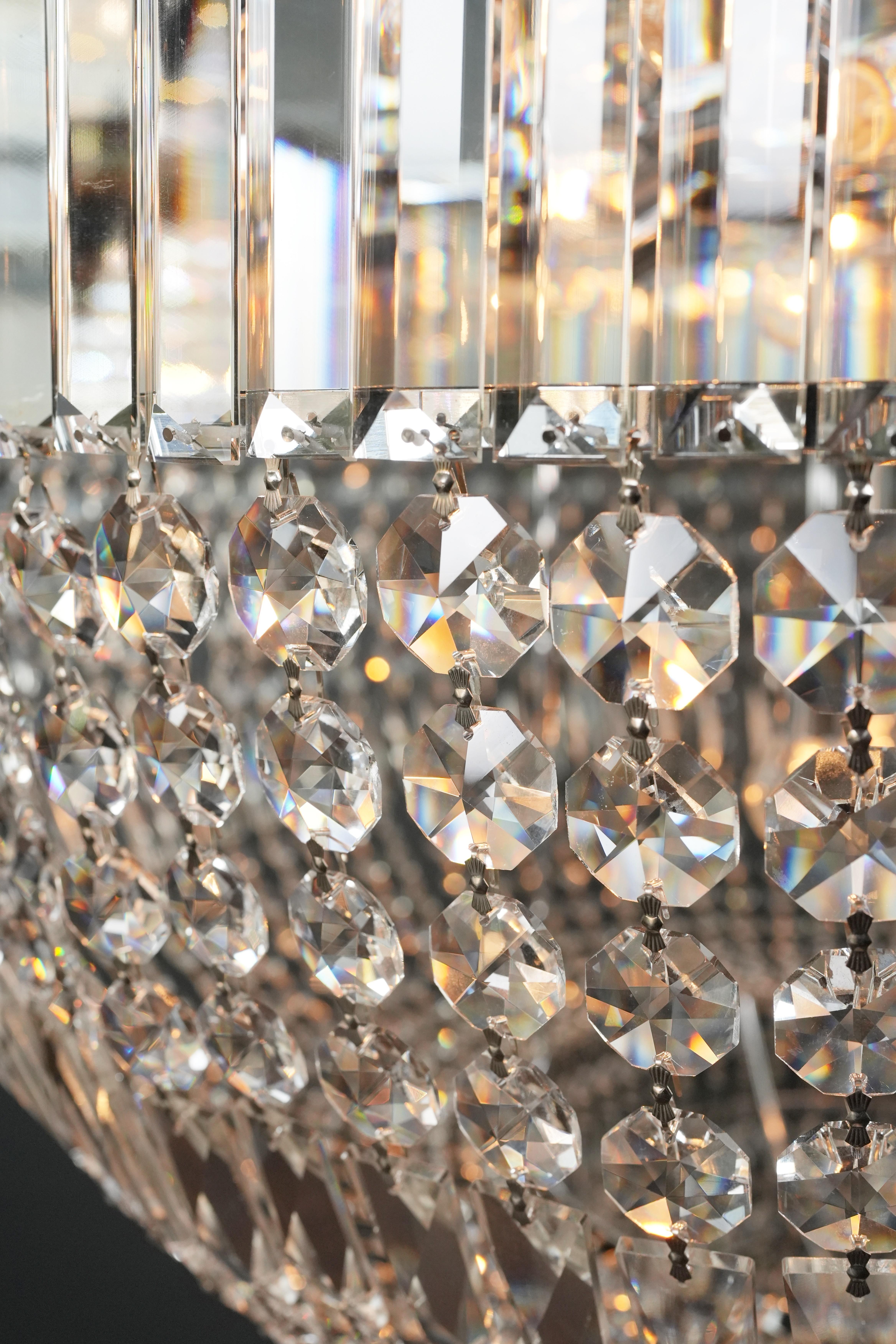 Kristall-Kronleuchter Empire Sac a Perlen-Palastlampe Chrom im Art déco-Stil im Angebot 5