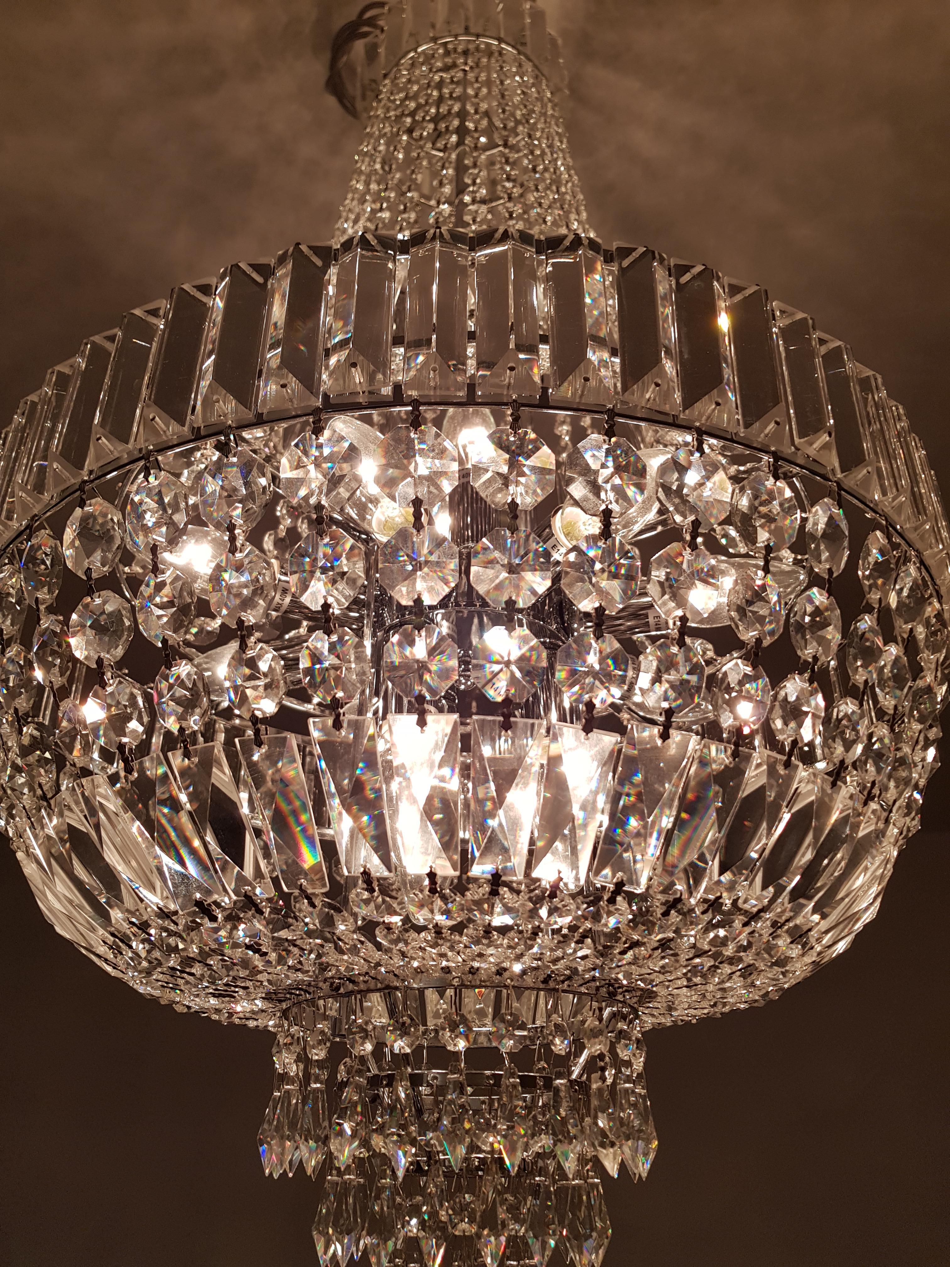 Kristall-Kronleuchter Empire Sac a Perlen-Palastlampe Chrom im Art déco-Stil im Angebot 1