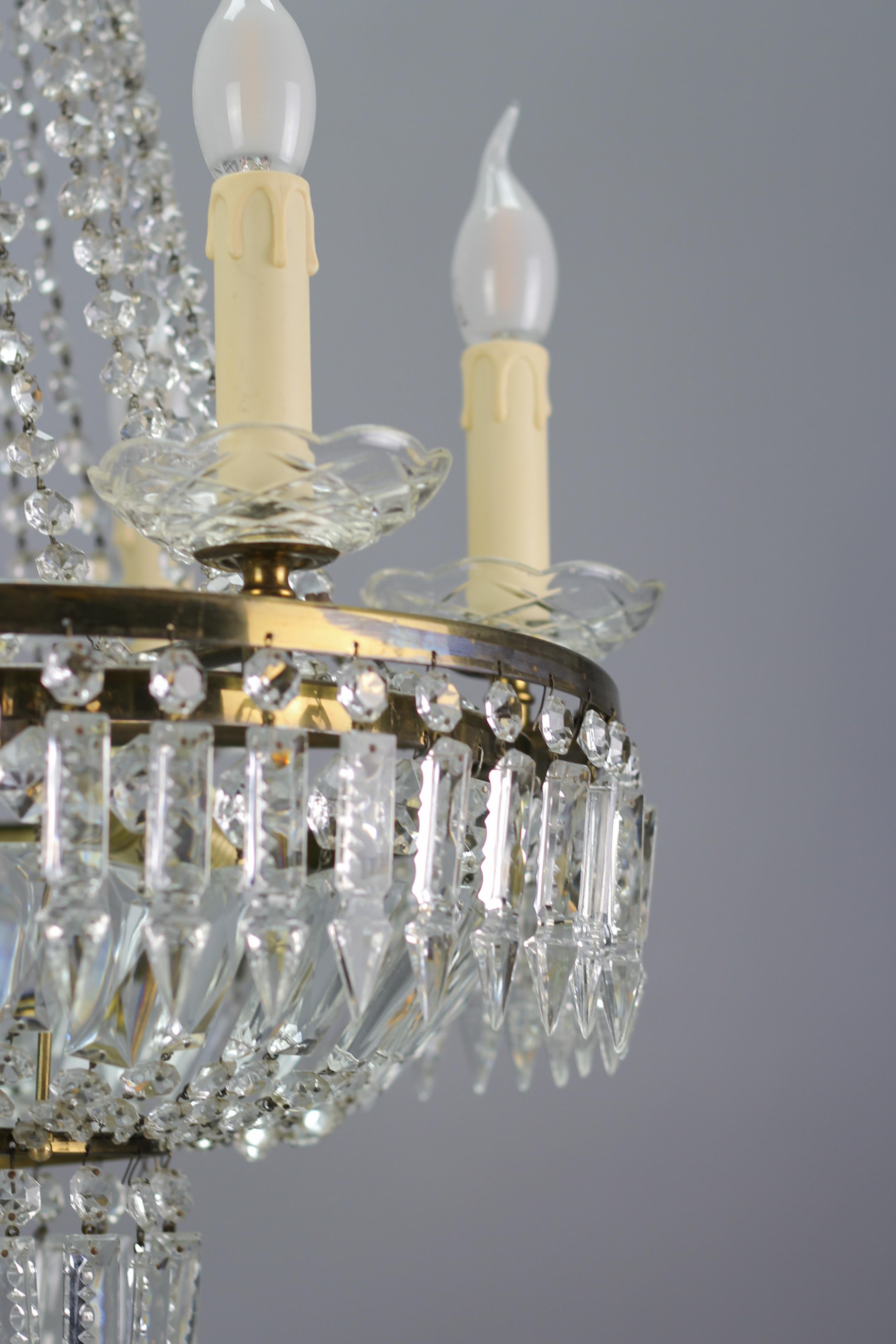 Art Deco Style Crystal Glass and Brass Nine-Light Basket Chandelier For Sale 5